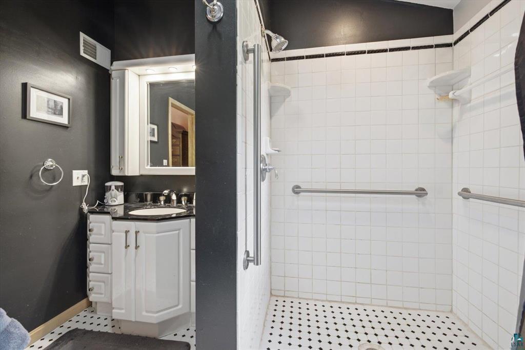 2249 Whiteface Road Property Photo 42