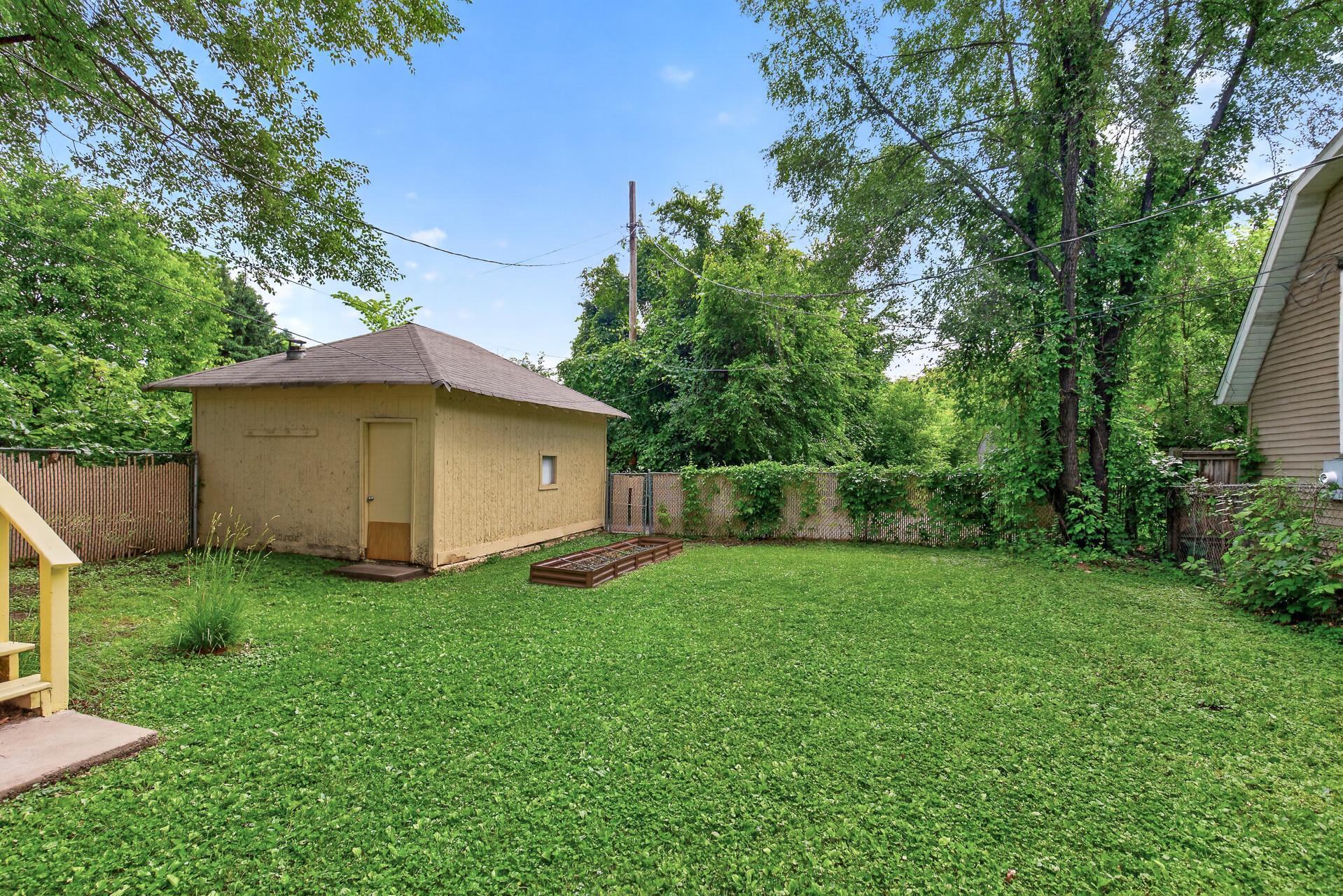 1094 Kent Street Property Photo 25