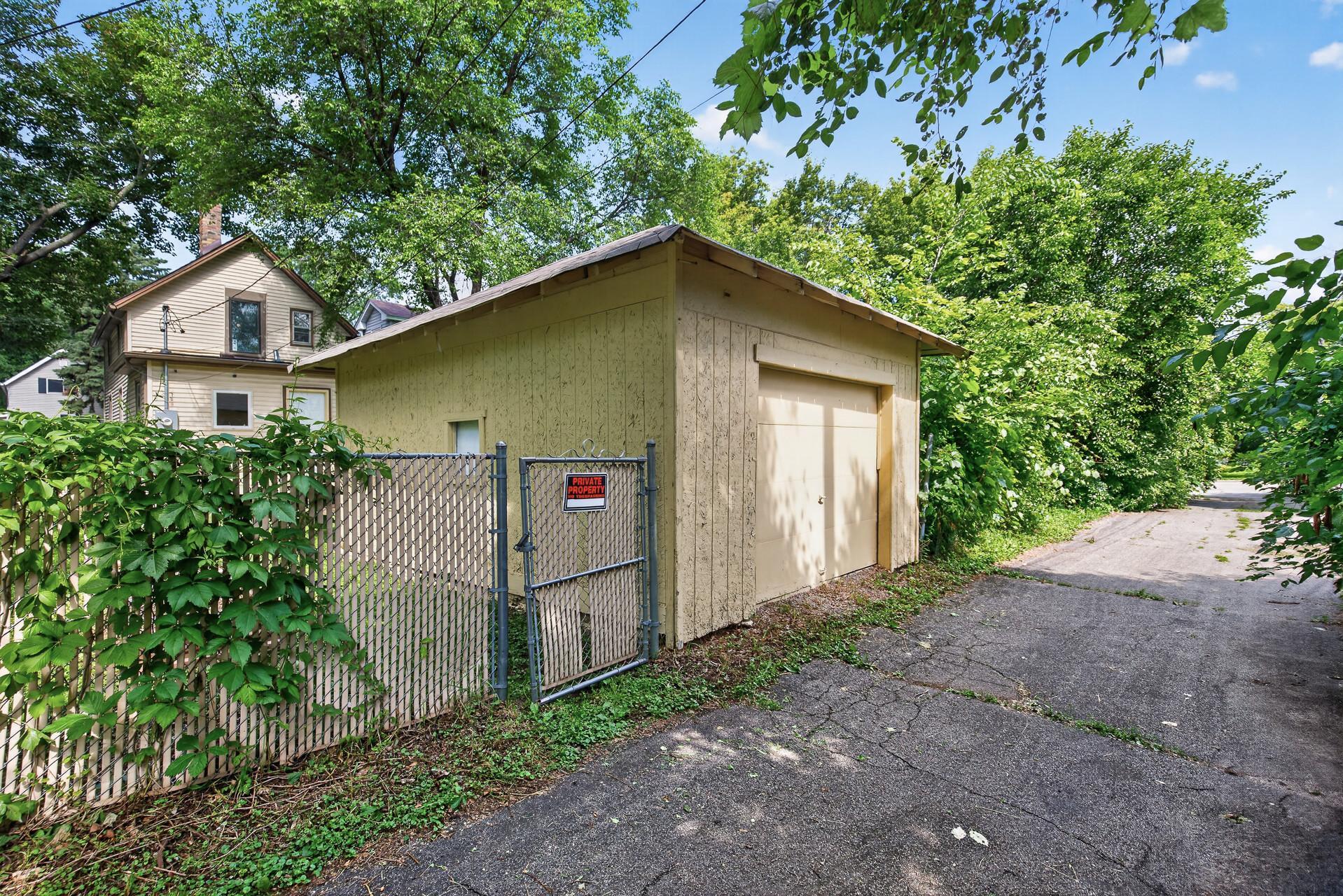 1094 Kent Street Property Photo 26
