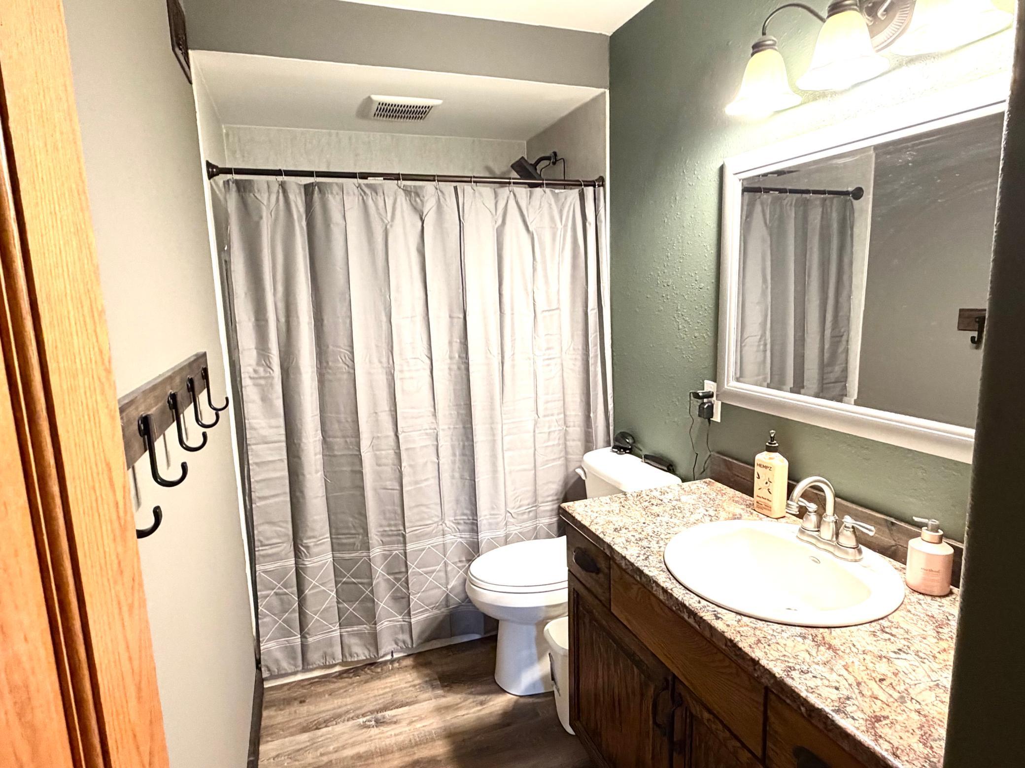 40439 230th Street Property Photo 9