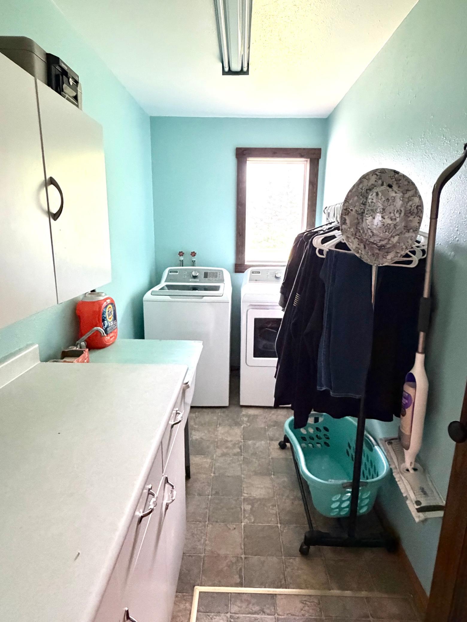 40439 230th Street Property Photo 11