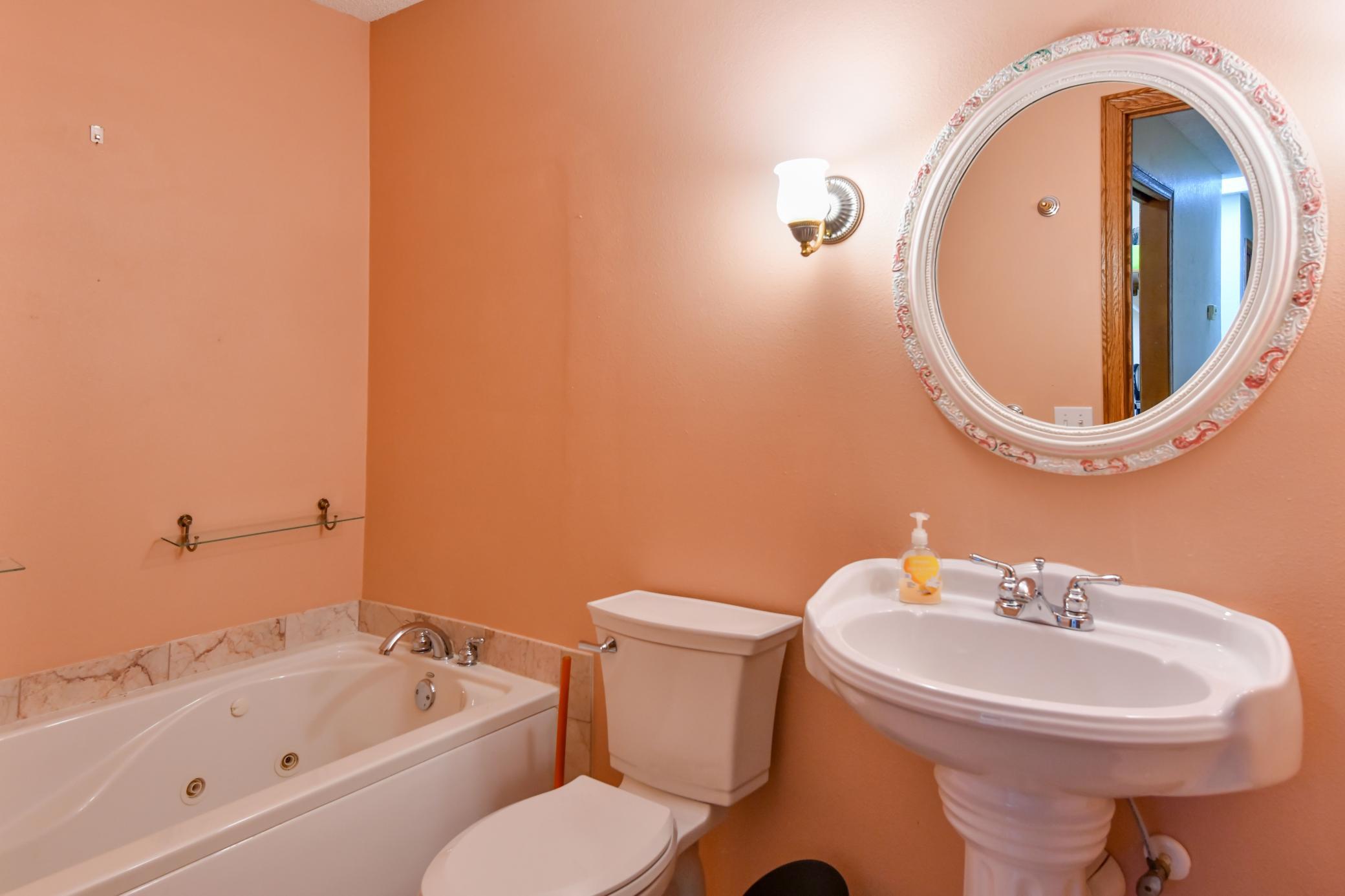 267 Park Avenue S Property Photo 21