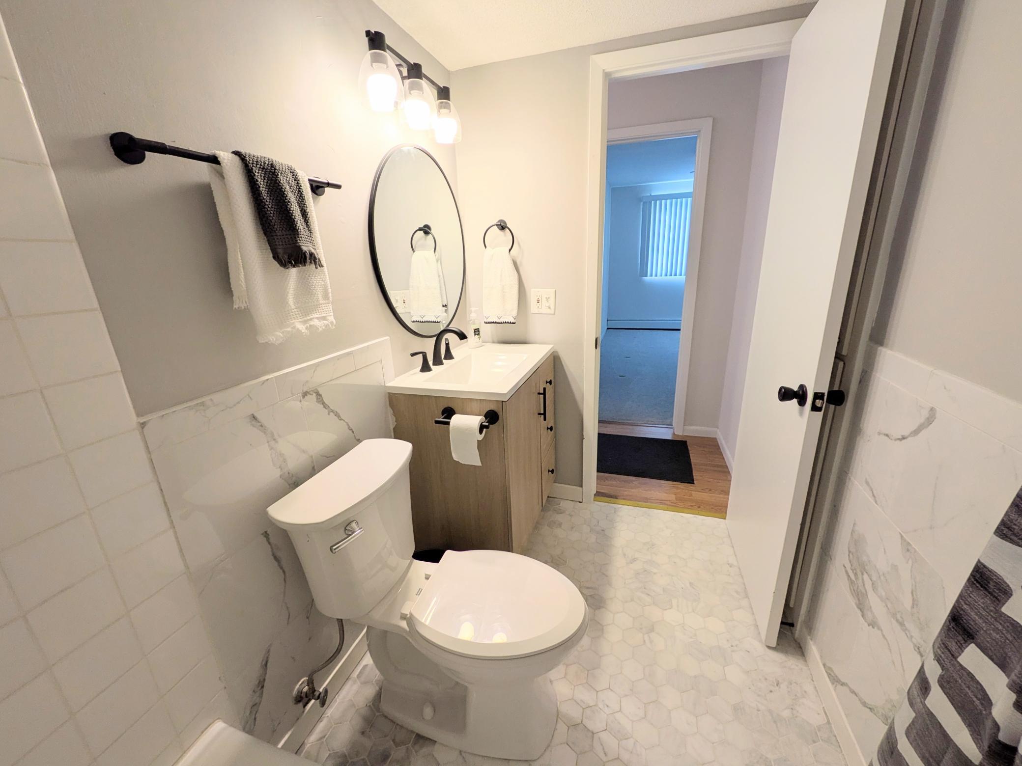 4387 Wilshire Boulevard 106 Property Photo 14