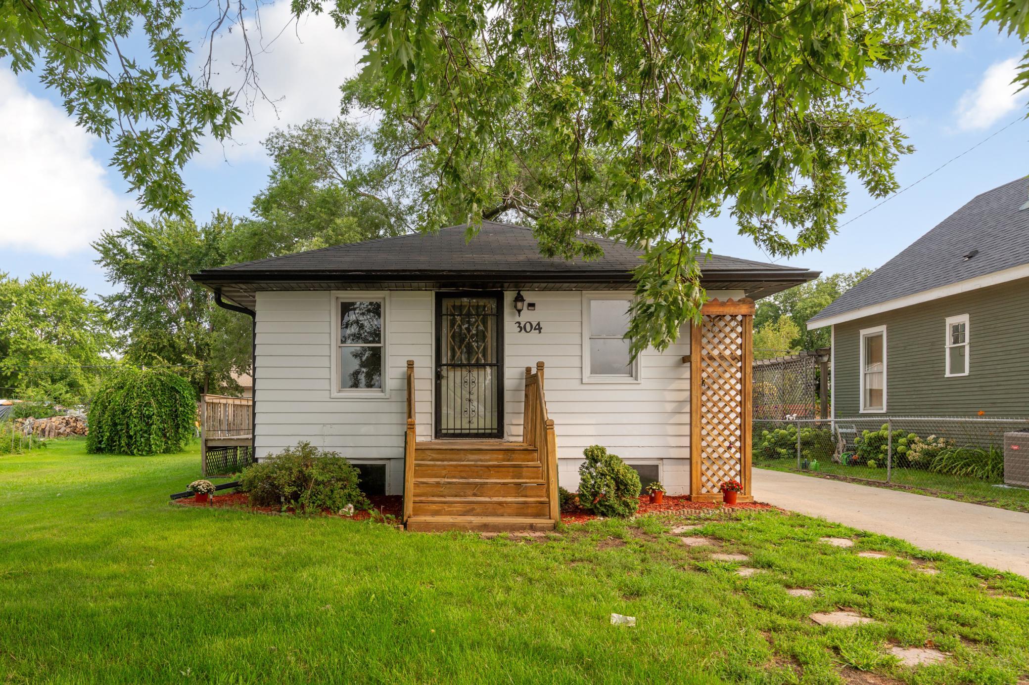 304 20th Street Nw Property Photo 4