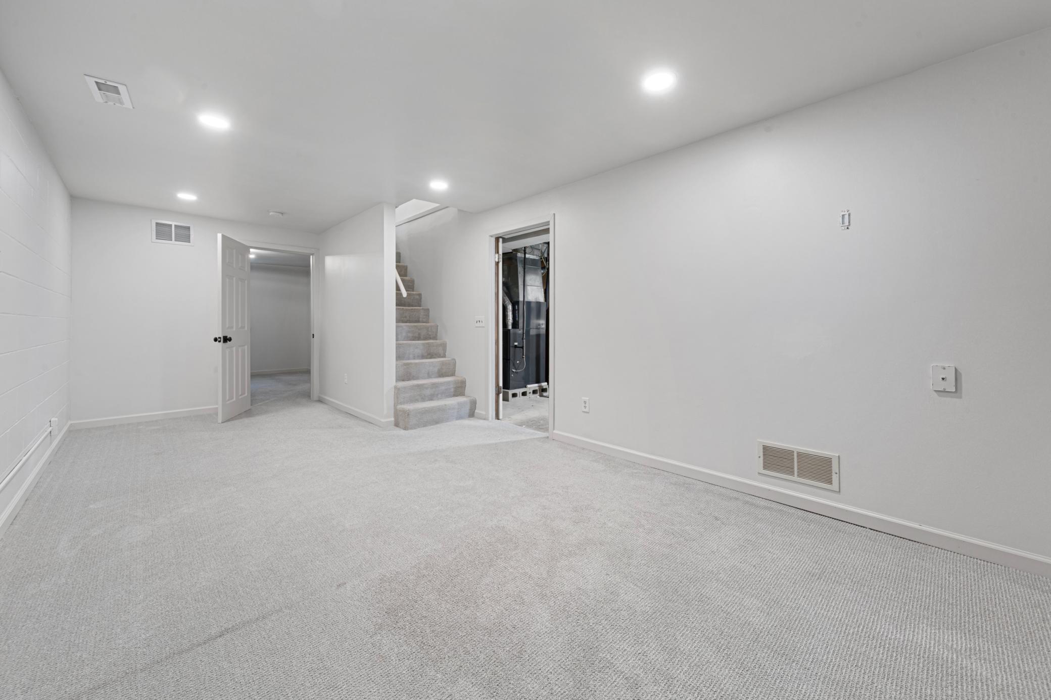 304 20th Street Nw Property Photo 35