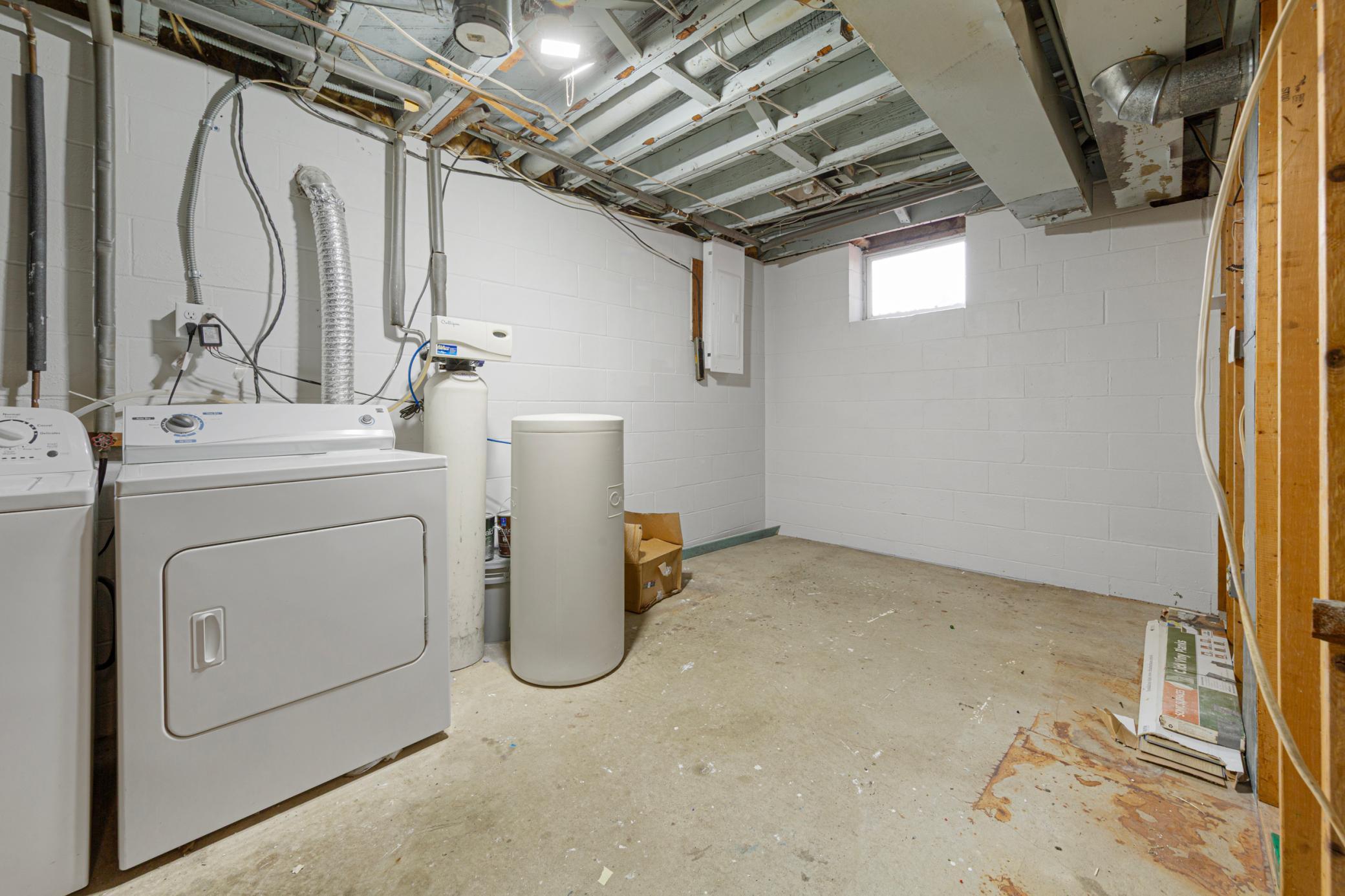 304 20th Street Nw Property Photo 40