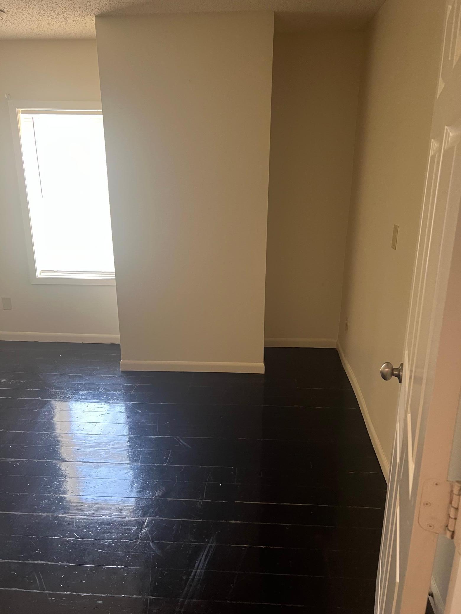 861 Burr Street Property Photo 11