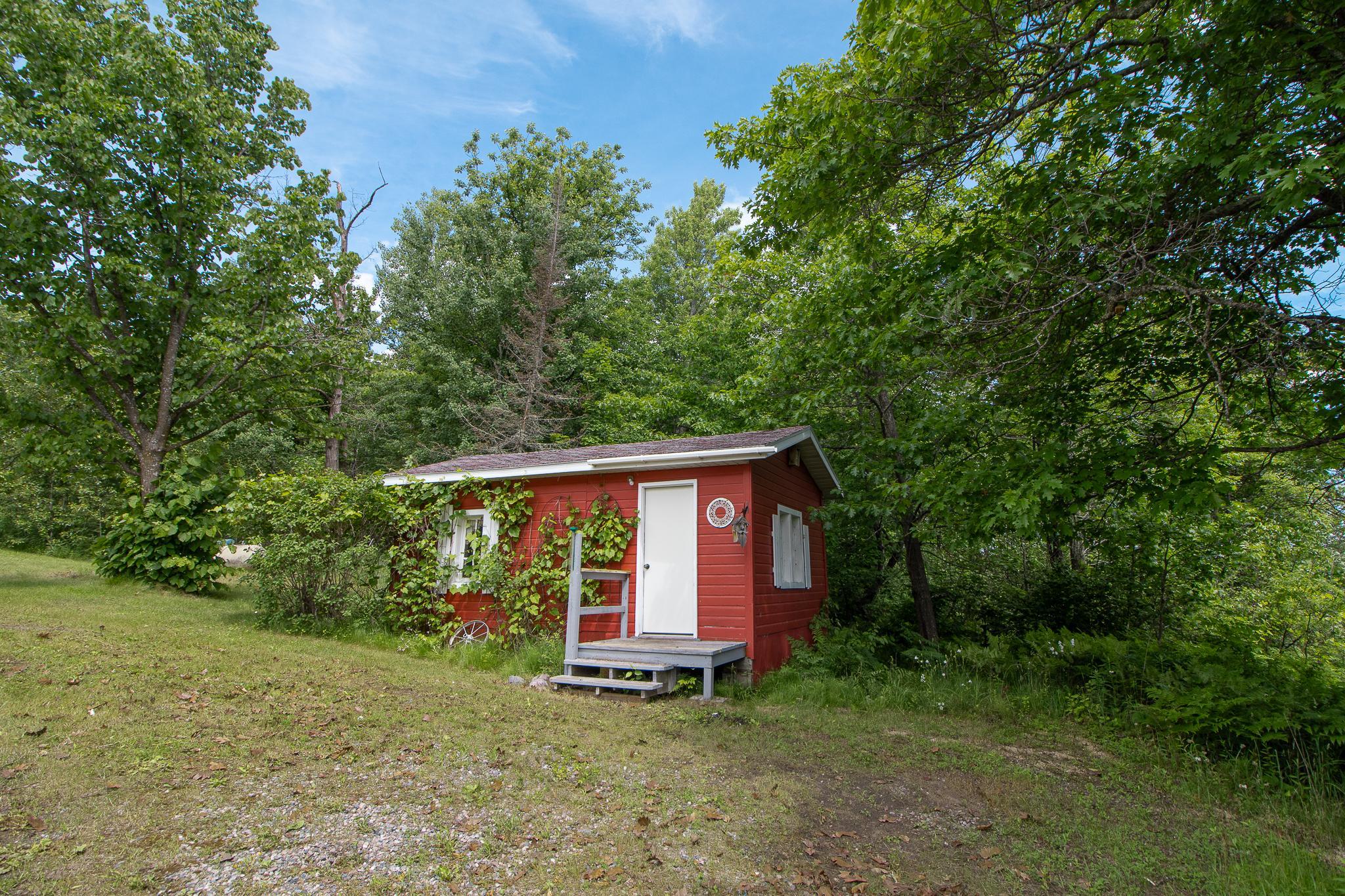 8090 County 52 Ne Property Photo 39