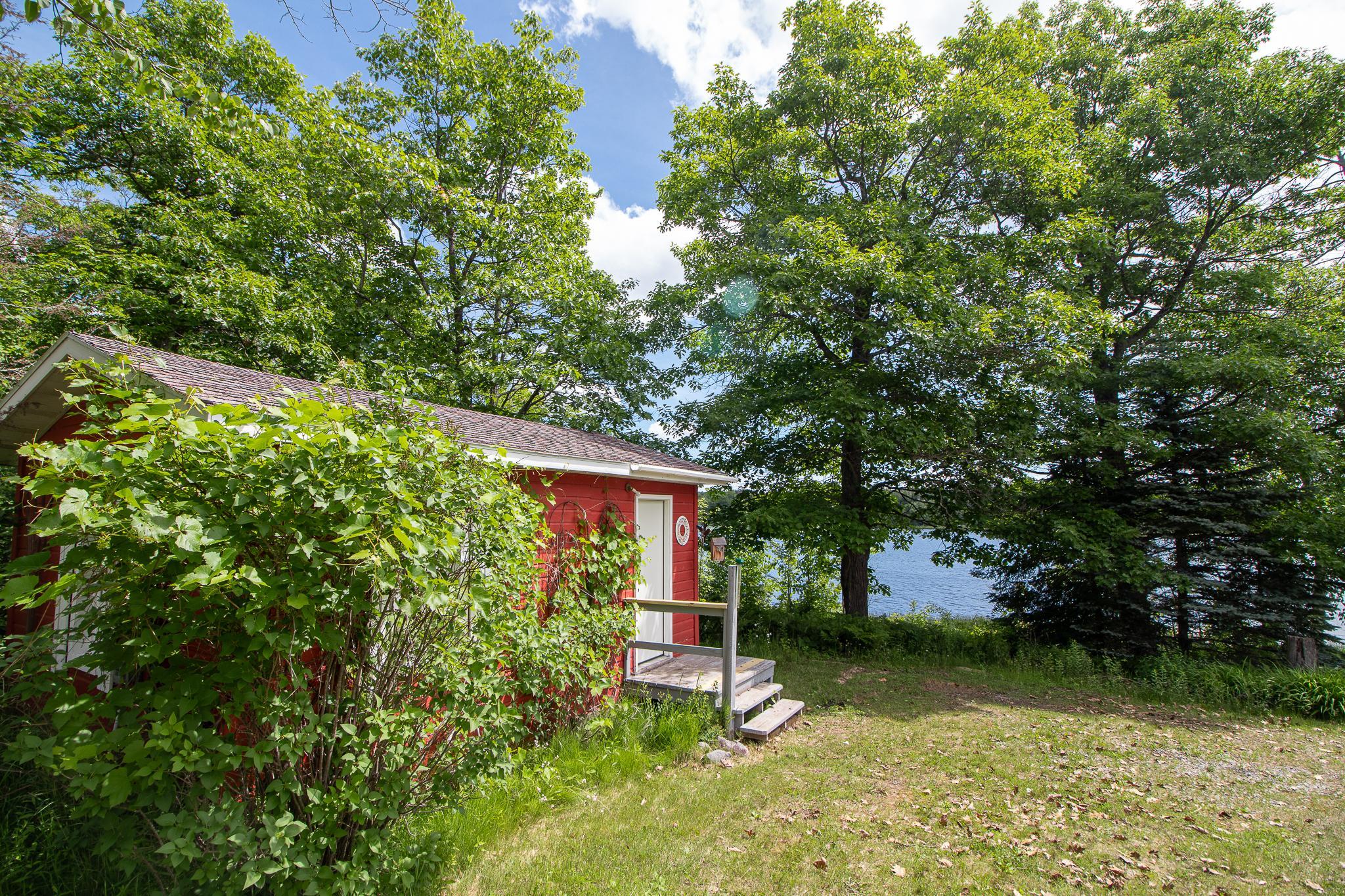 8090 County 52 Ne Property Photo 40