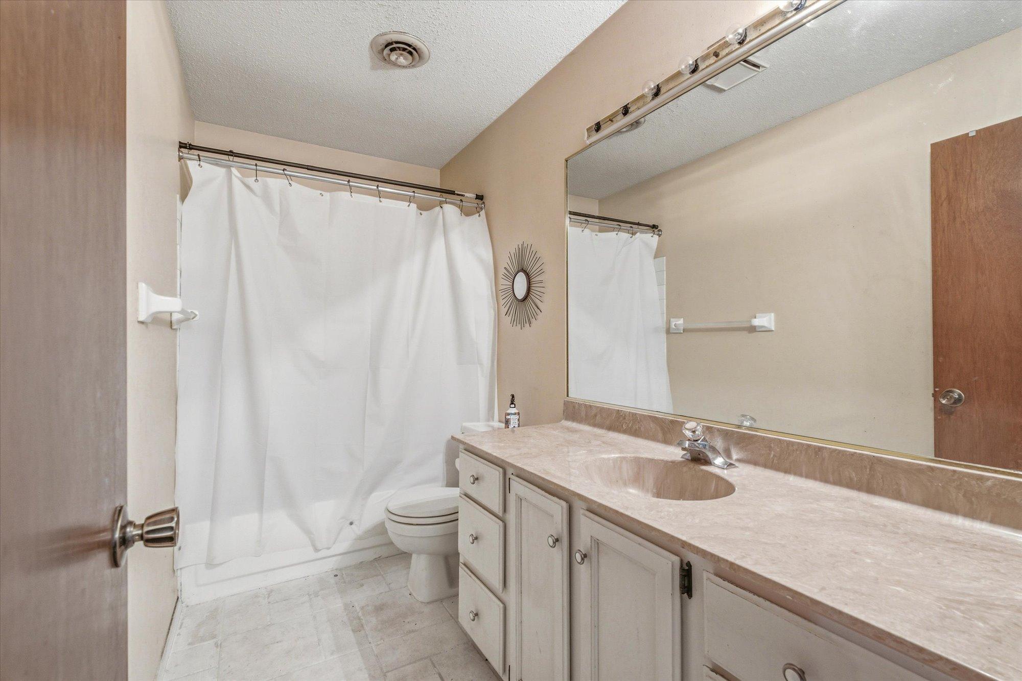 5473 E Brenner Pass Property Photo 15