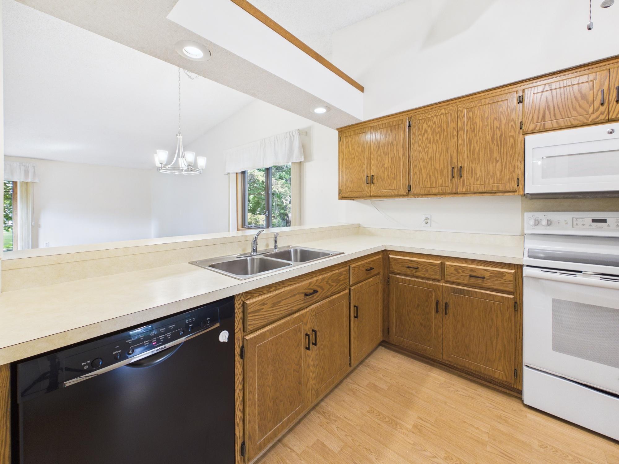 14387 Embry Path Property Photo 17
