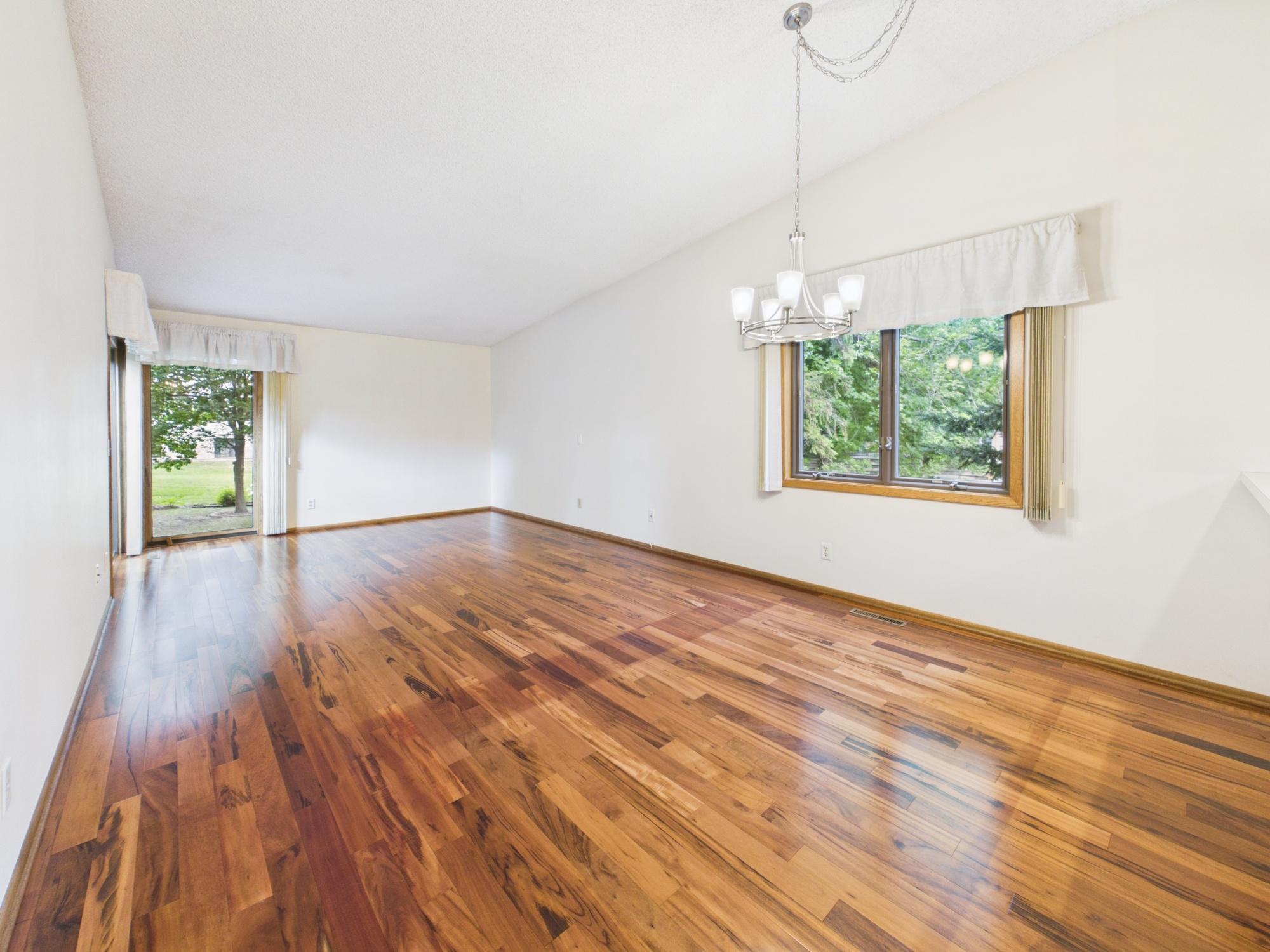 14387 Embry Path Property Photo 23