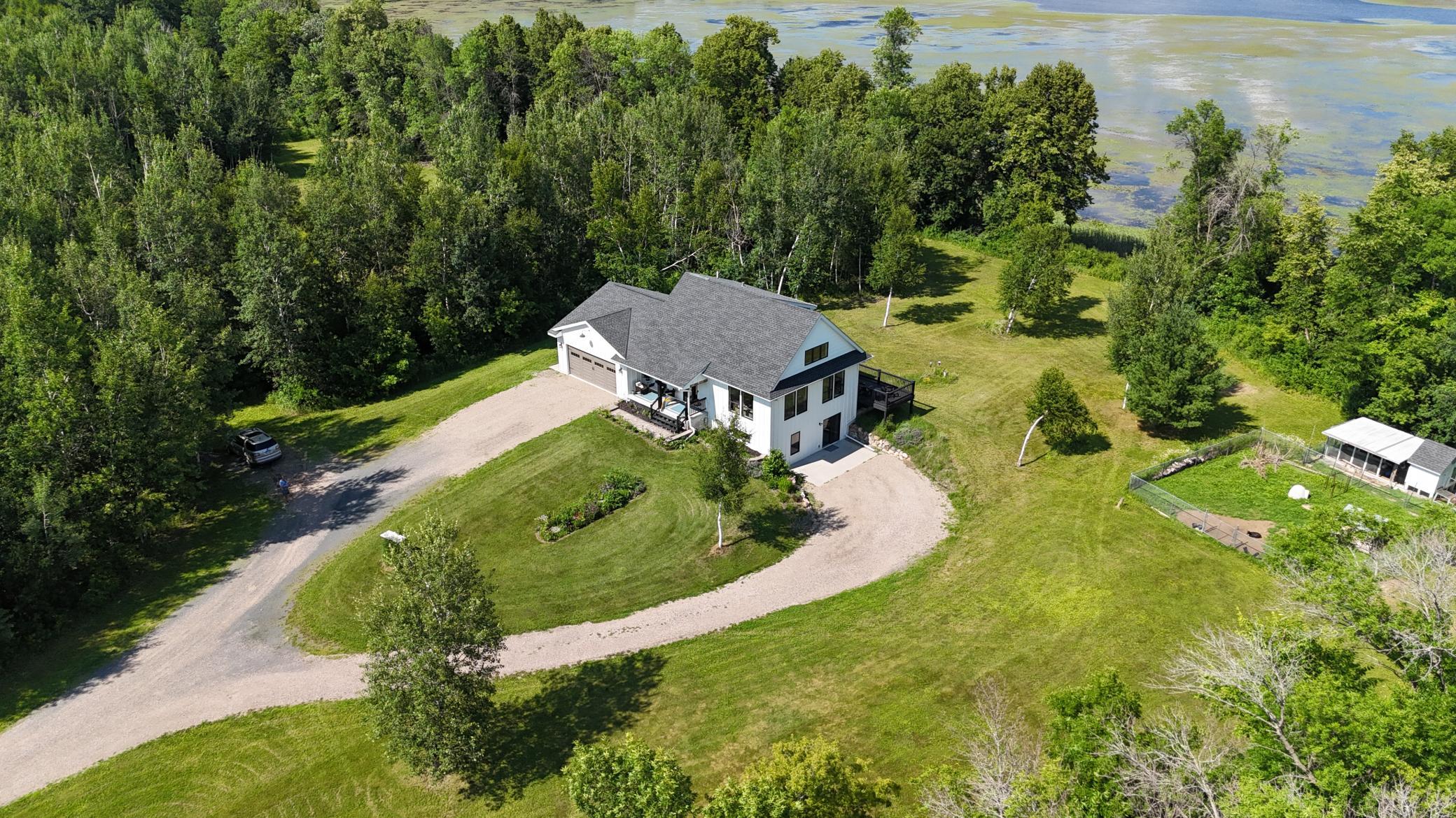 28615 Quail Road Property Photo 1