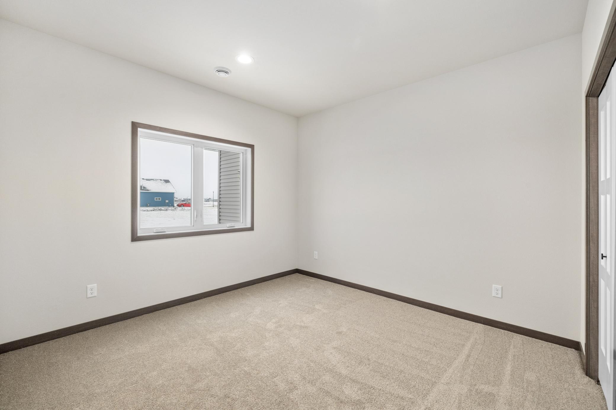 927 Maple Street Property Photo 17