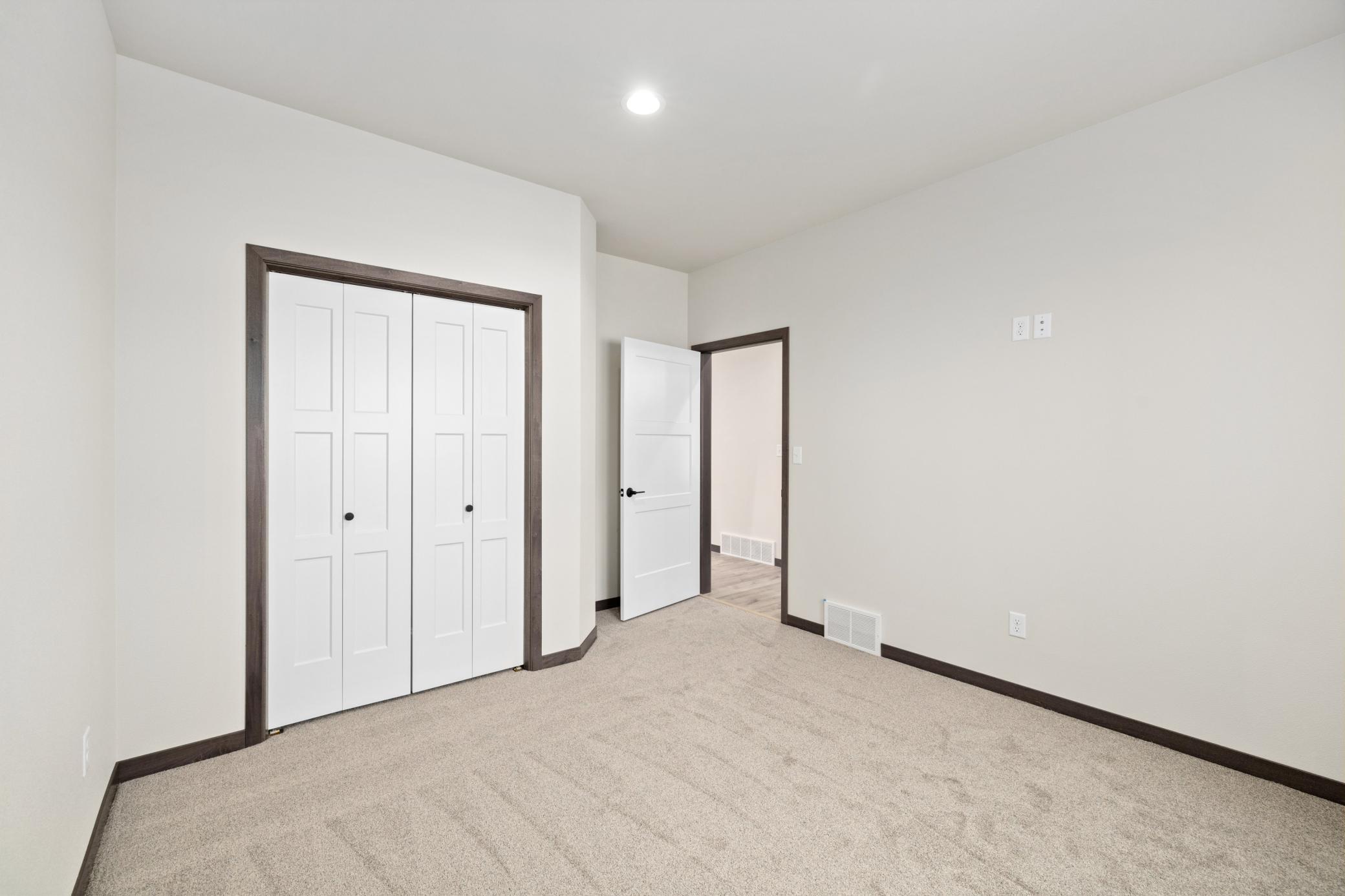 927 Maple Street Property Photo 18