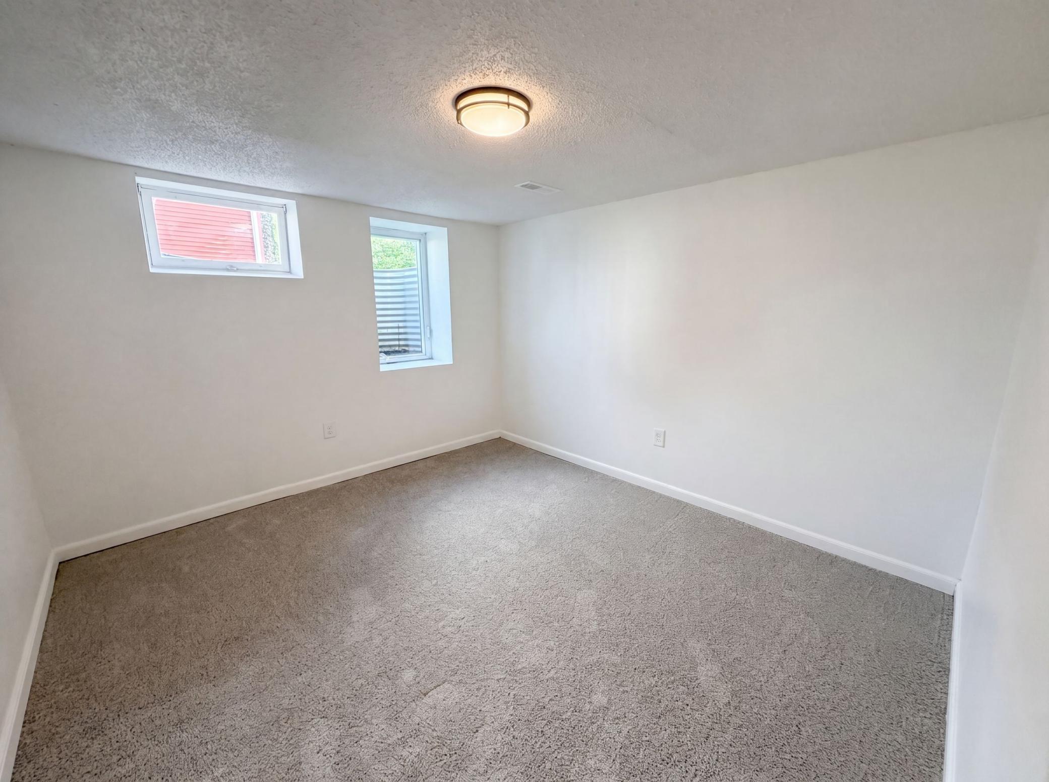 6180 6th Street Ne Property Photo 12