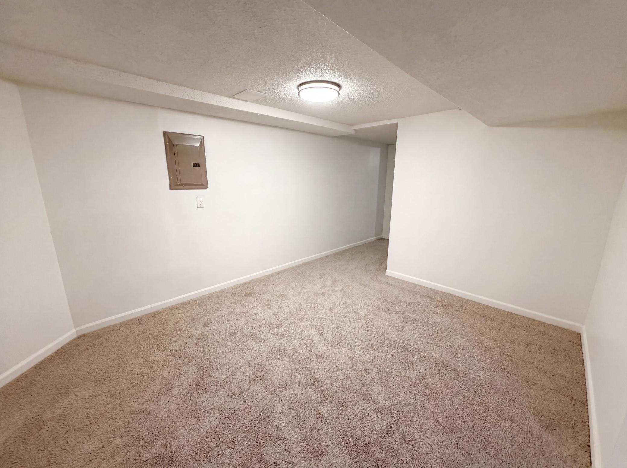 6180 6th Street Ne Property Photo 20