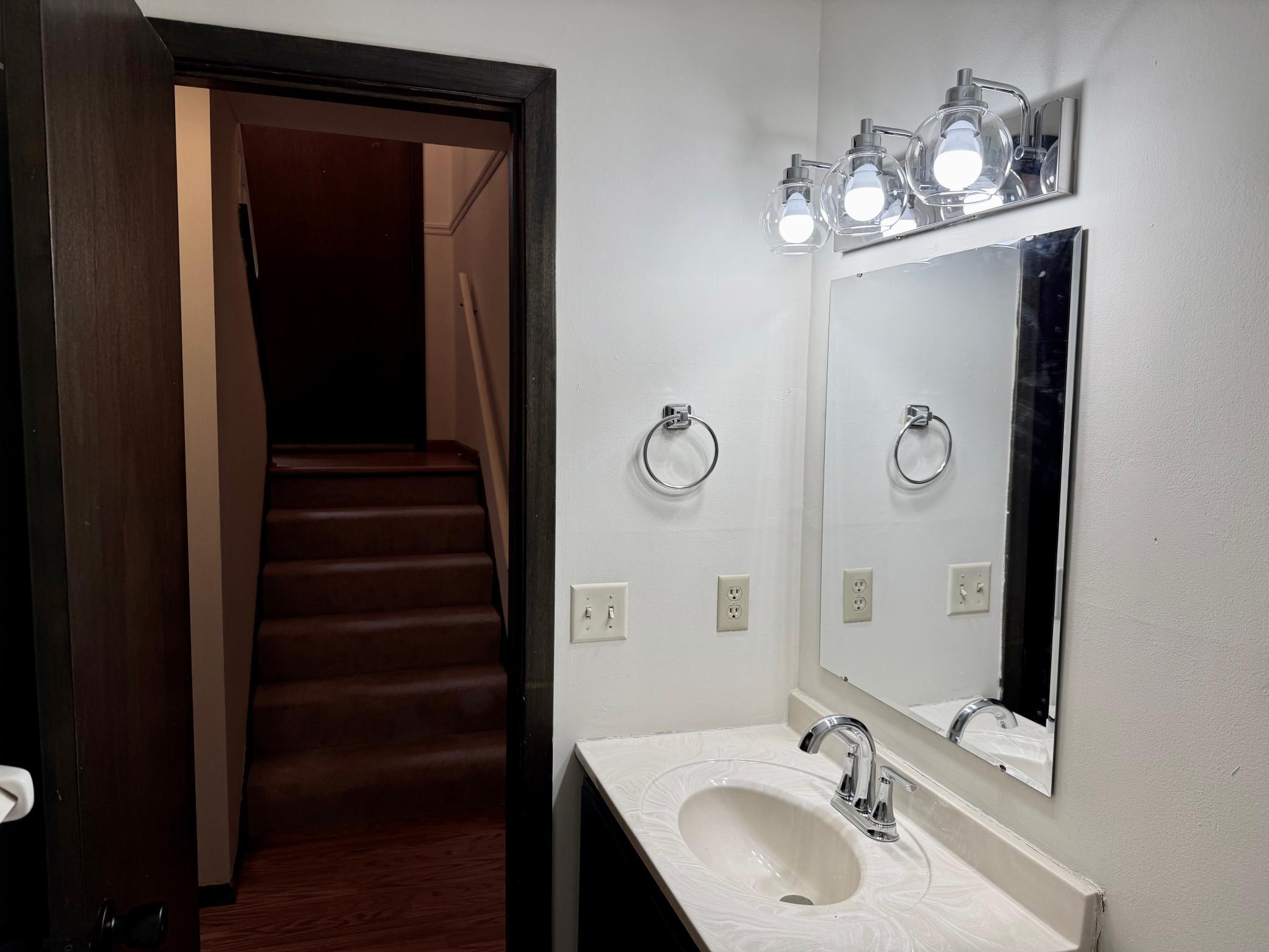 10702 Cavell Road Property Photo 17