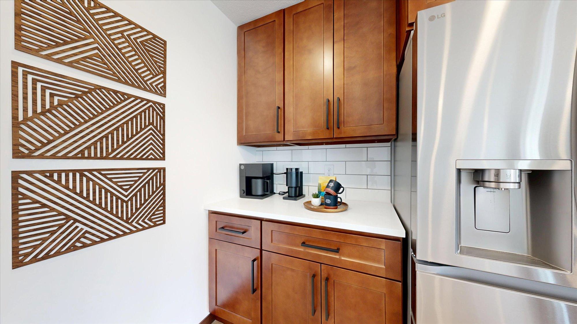 18032 Walnut Circle Property Photo 9