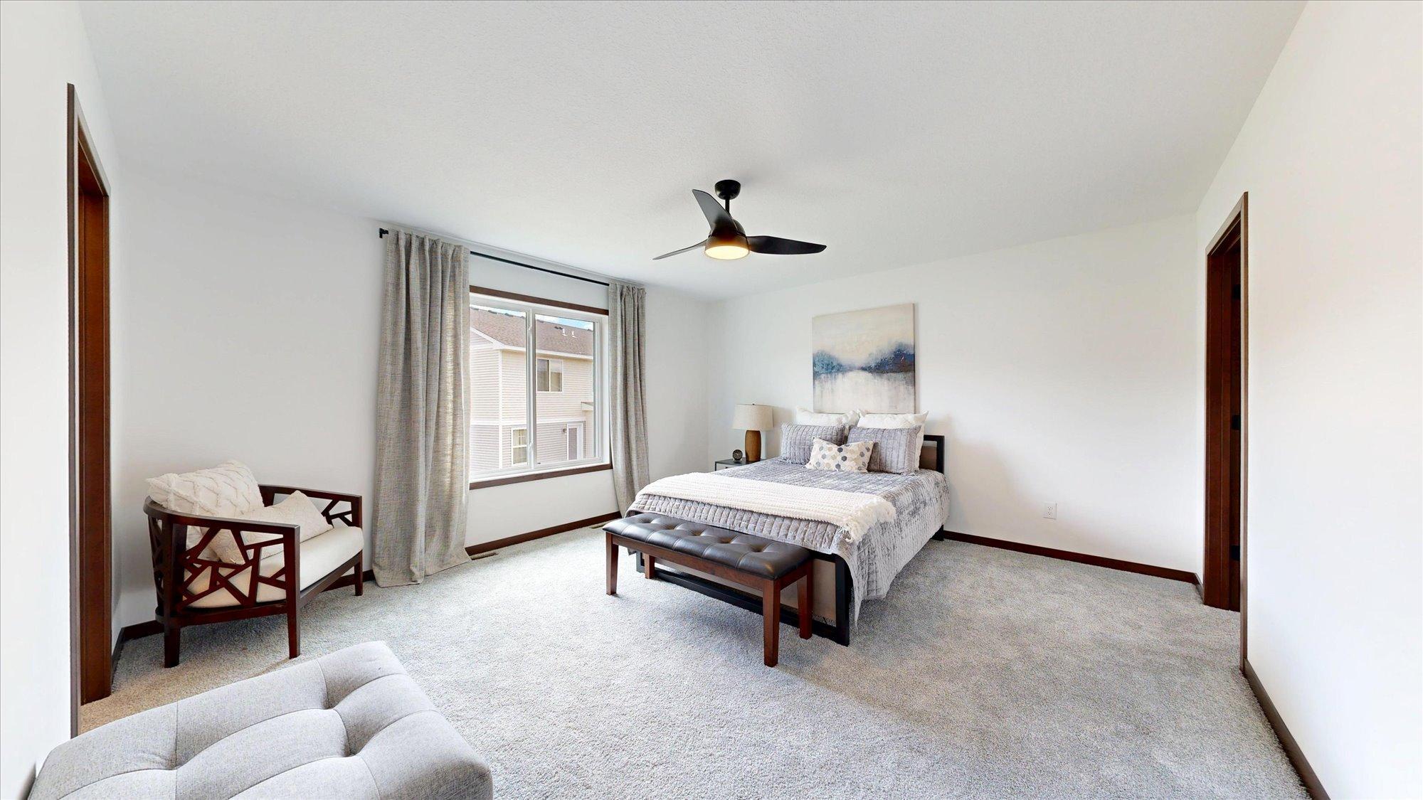 18032 Walnut Circle Property Photo 11