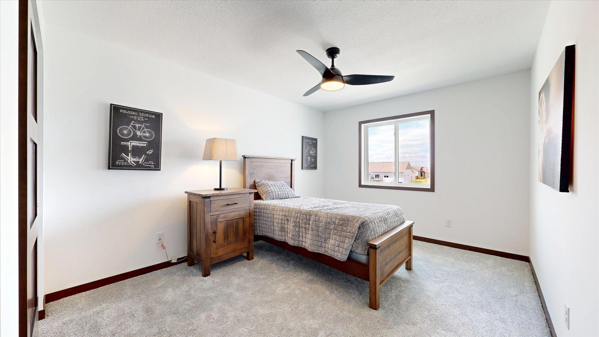18032 Walnut Circle Property Photo 20