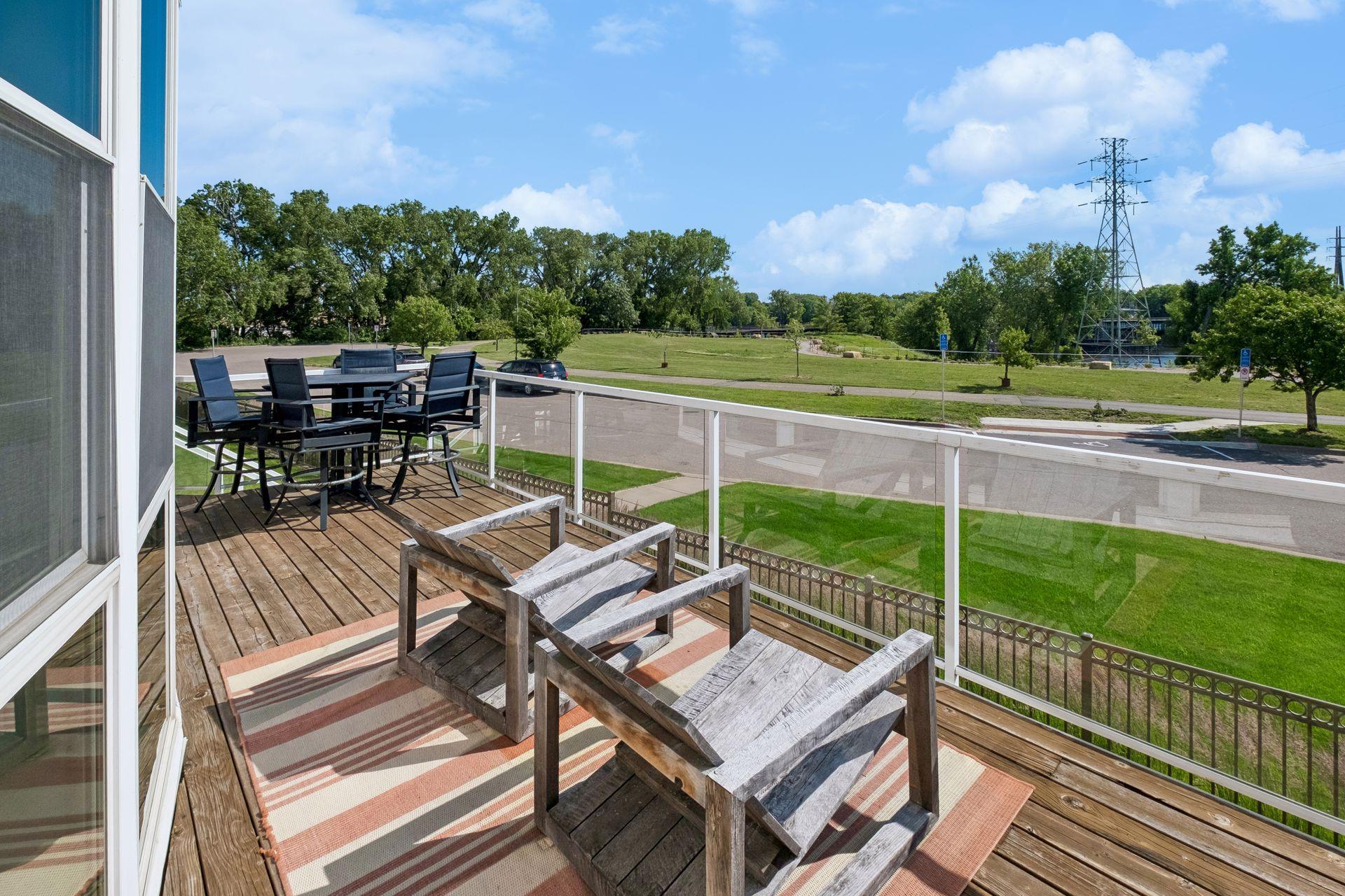 2313 River Pointe Circle Property Photo 3