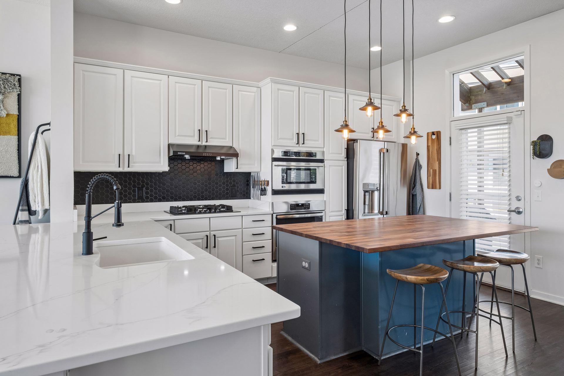 2313 River Pointe Circle Property Photo 11