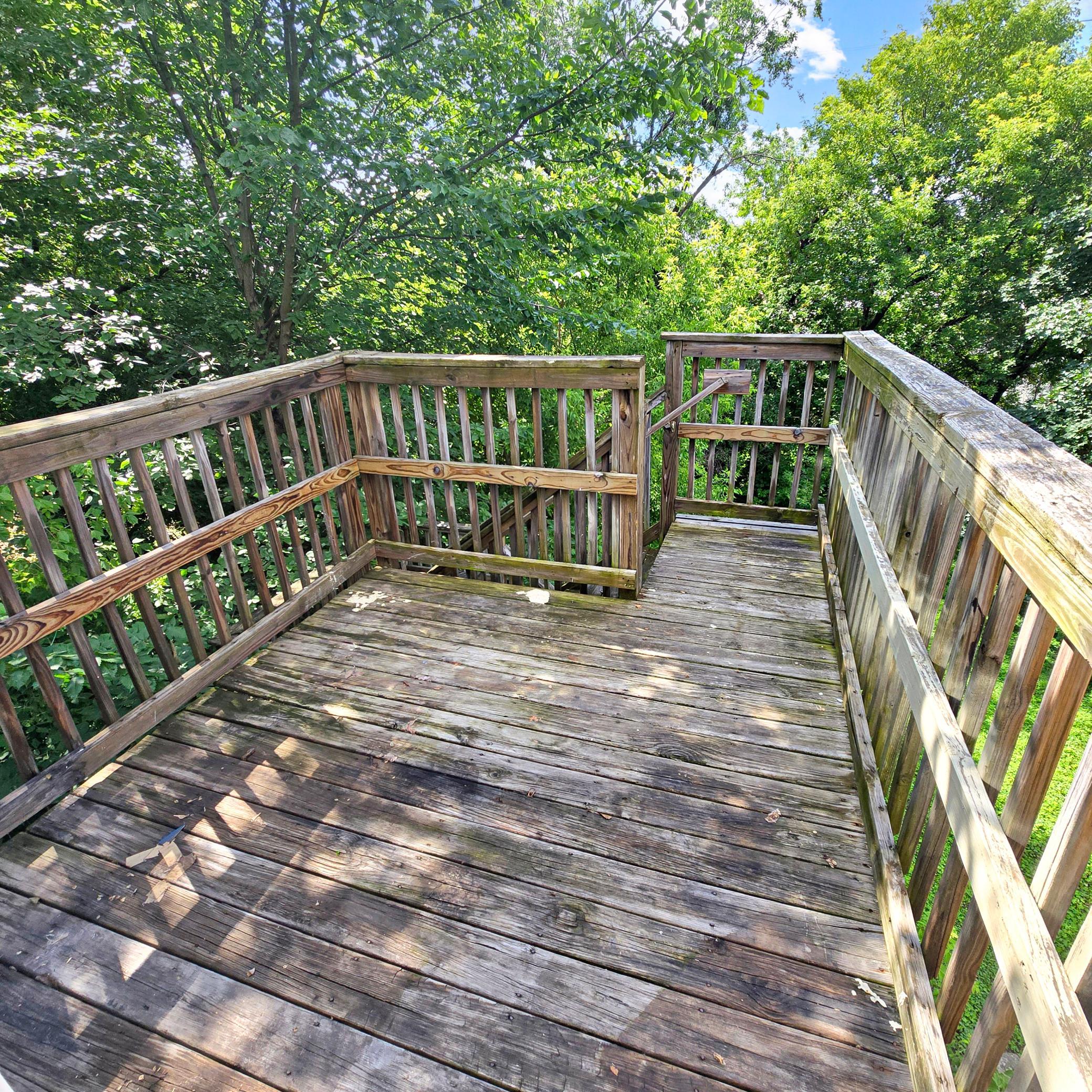 168 Acker Street E Property Photo 8