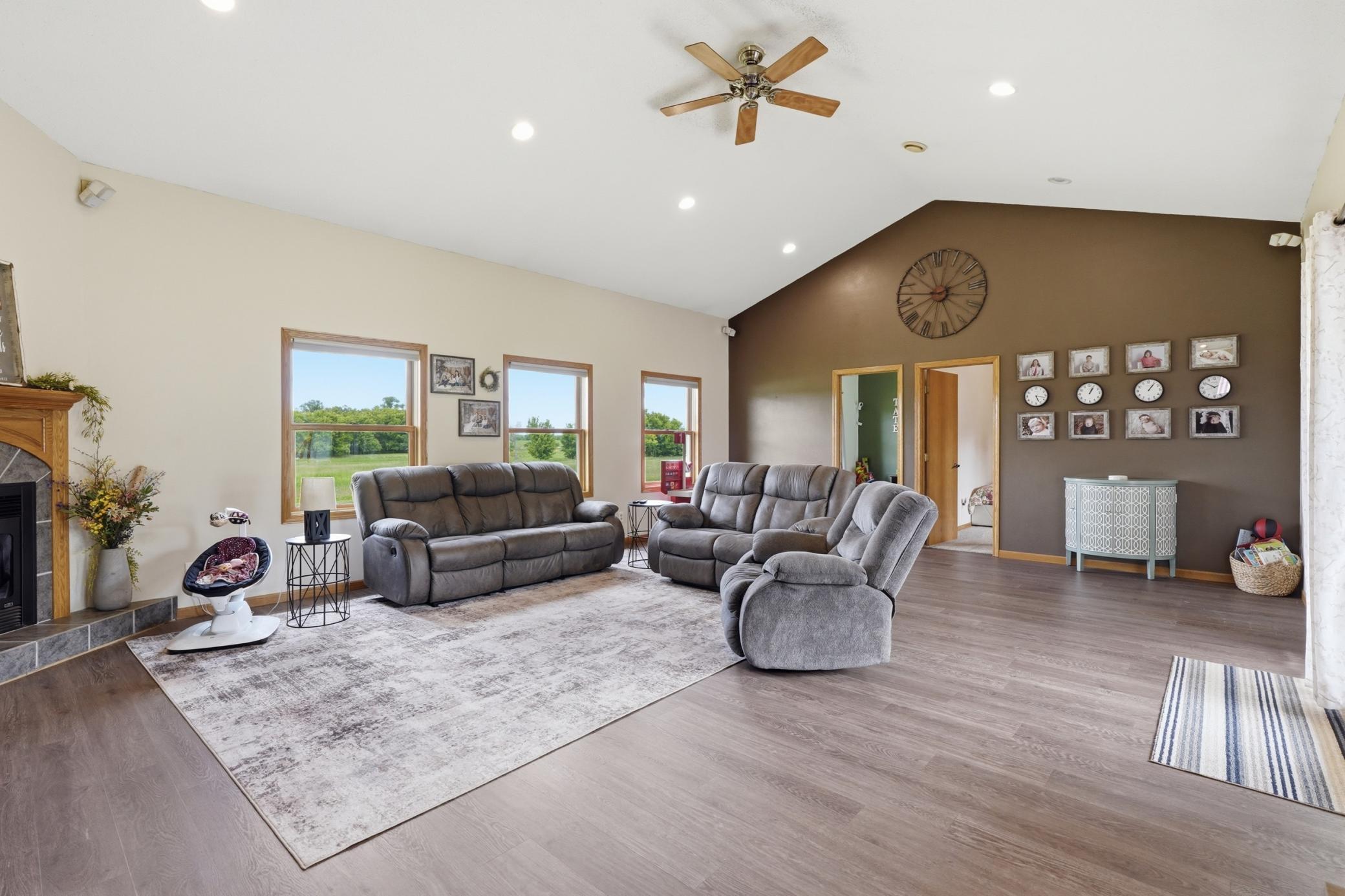 512 State Street Property Photo 5