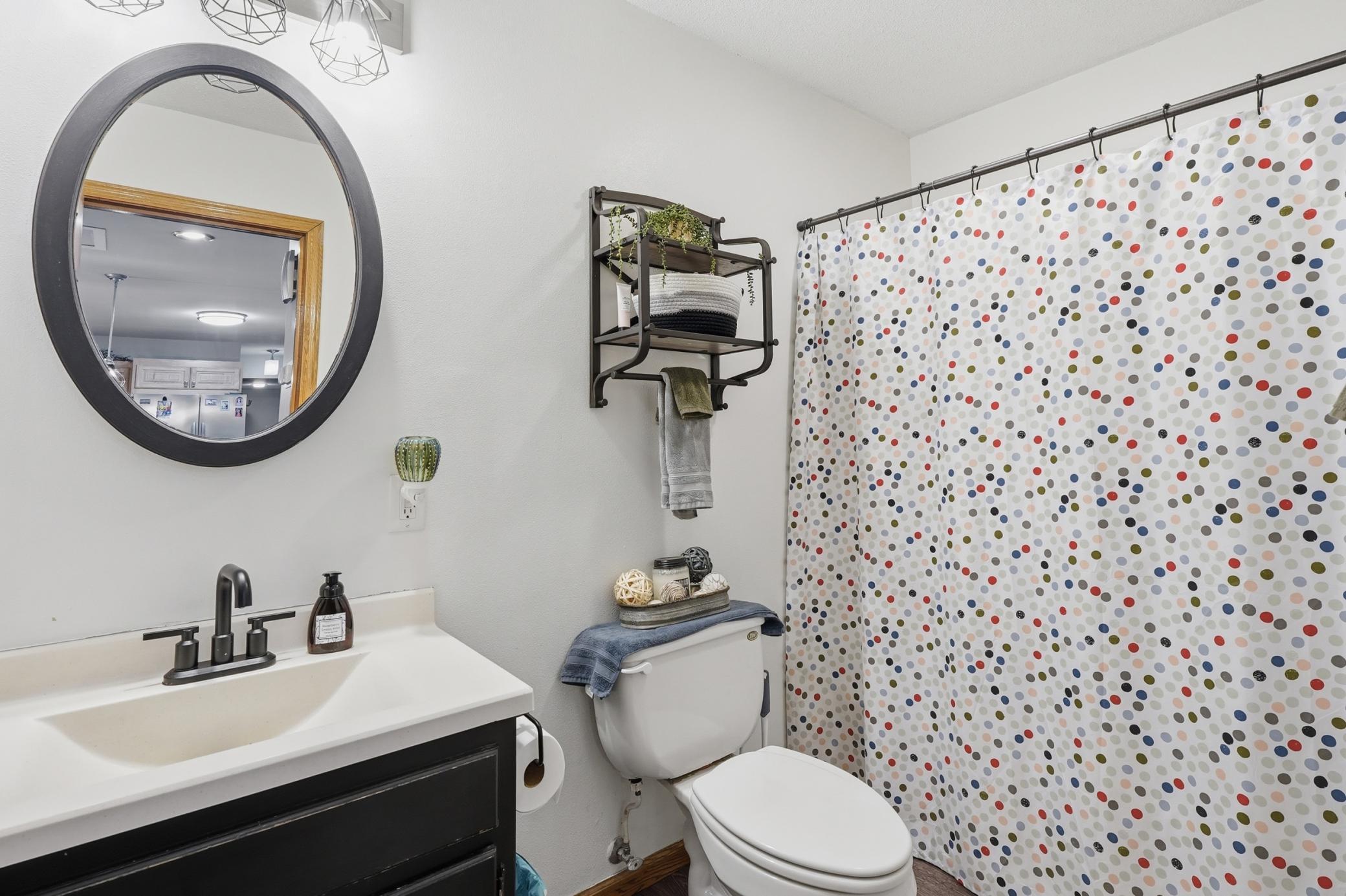 512 State Street Property Photo 11