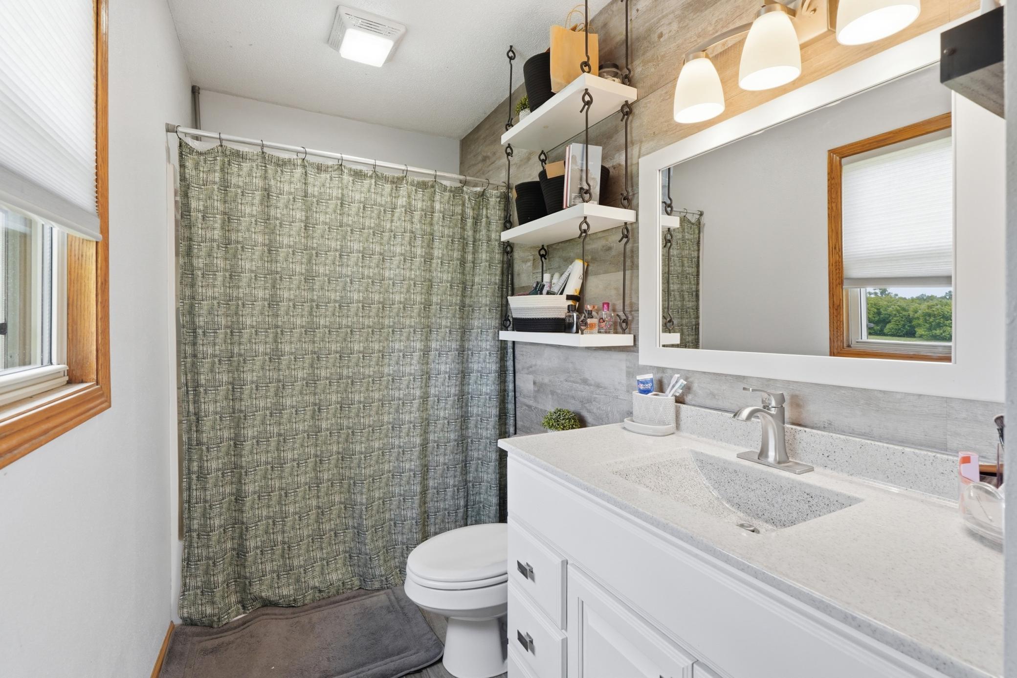512 State Street Property Photo 14