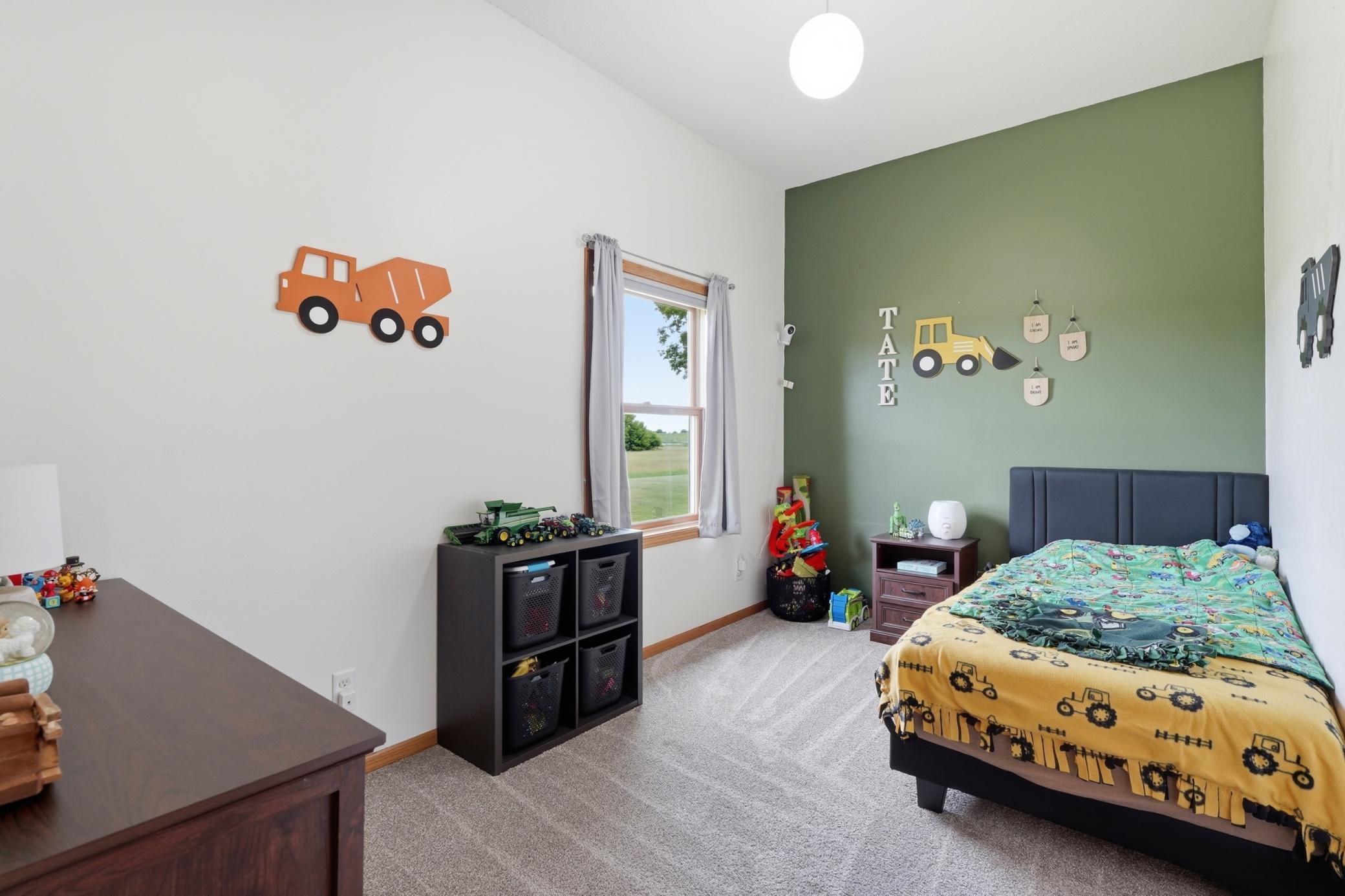 512 State Street Property Photo 17