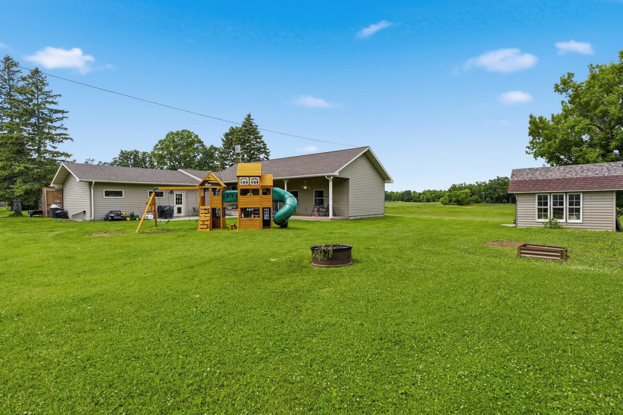 512 State Street Property Photo 24