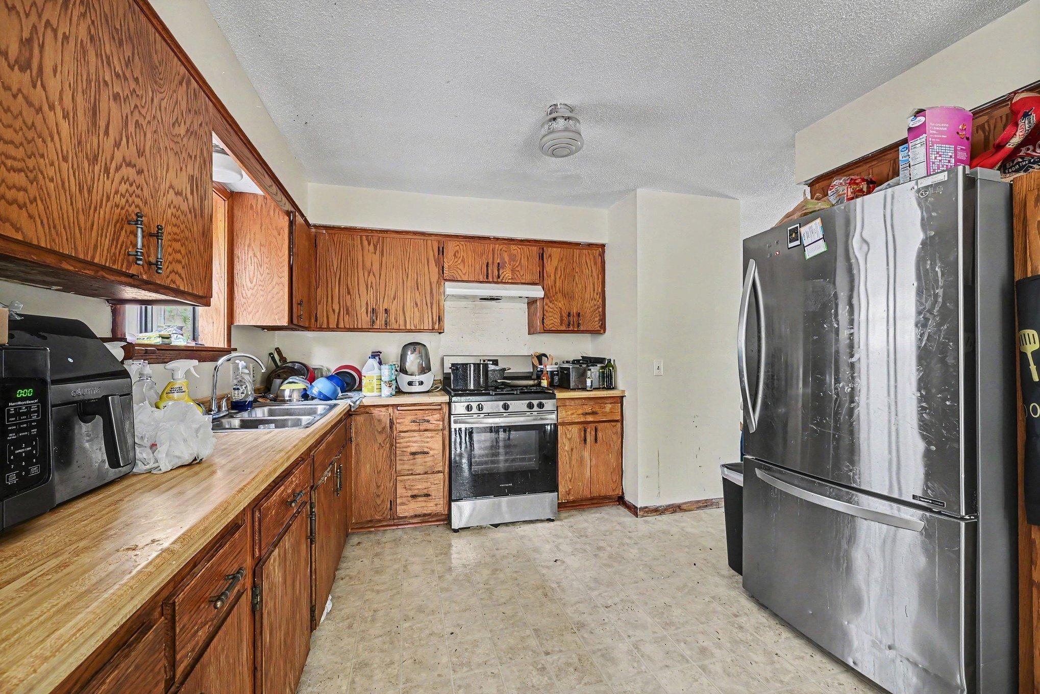 3103 Colfax Avenue N Property Photo 7