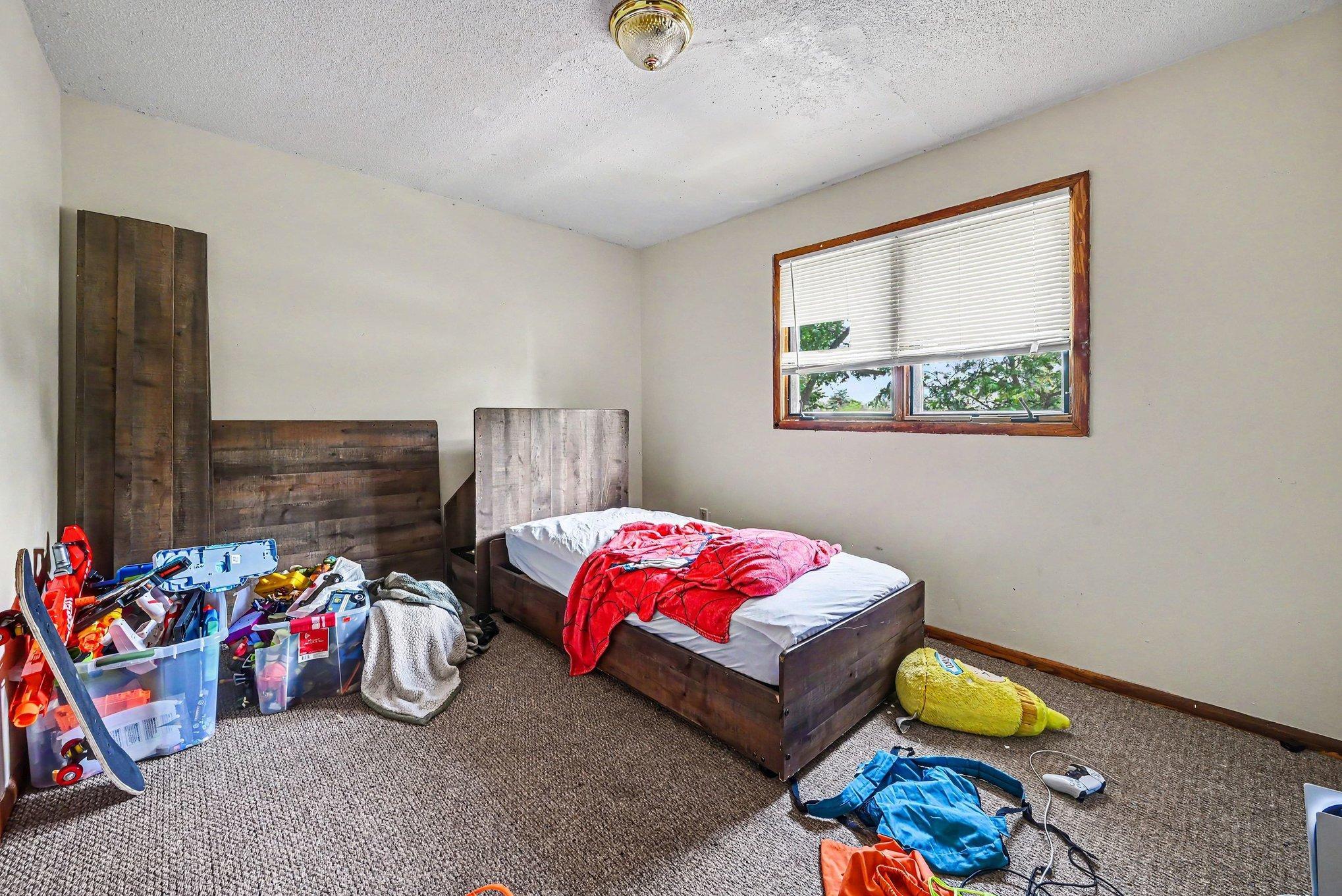 3103 Colfax Avenue N Property Photo 8