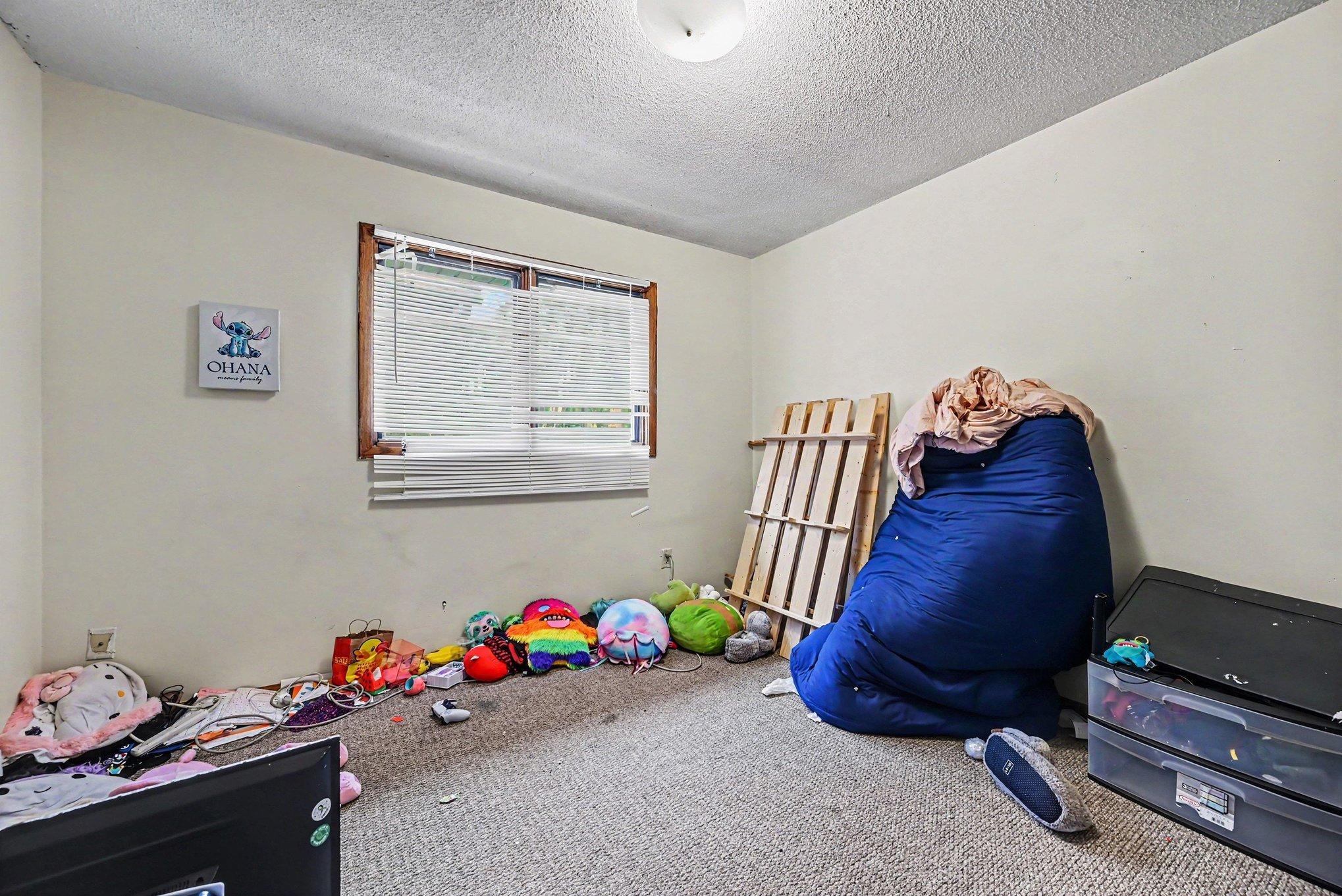 3103 Colfax Avenue N Property Photo 9