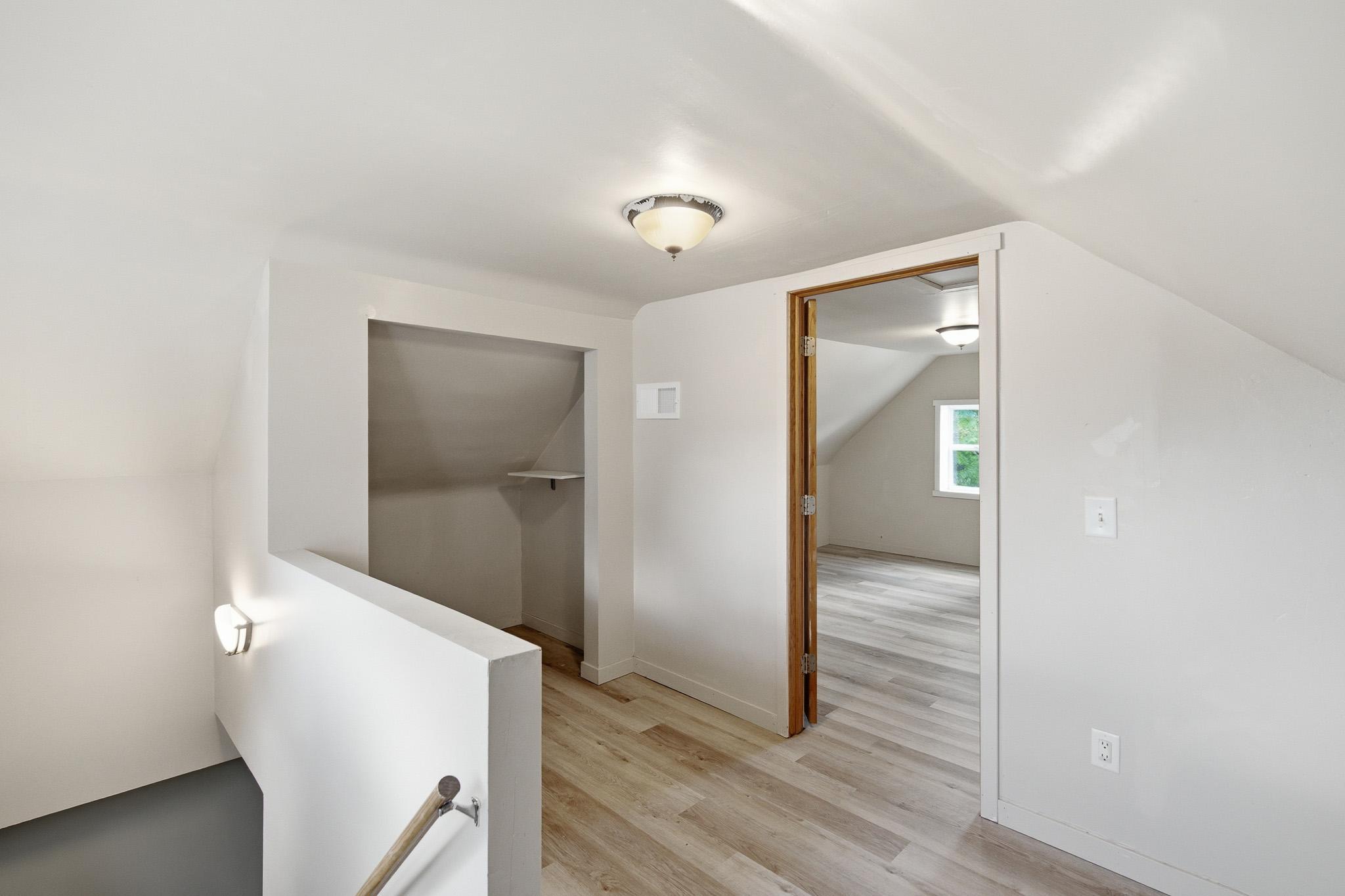 104 N Secor Street Property Photo 12