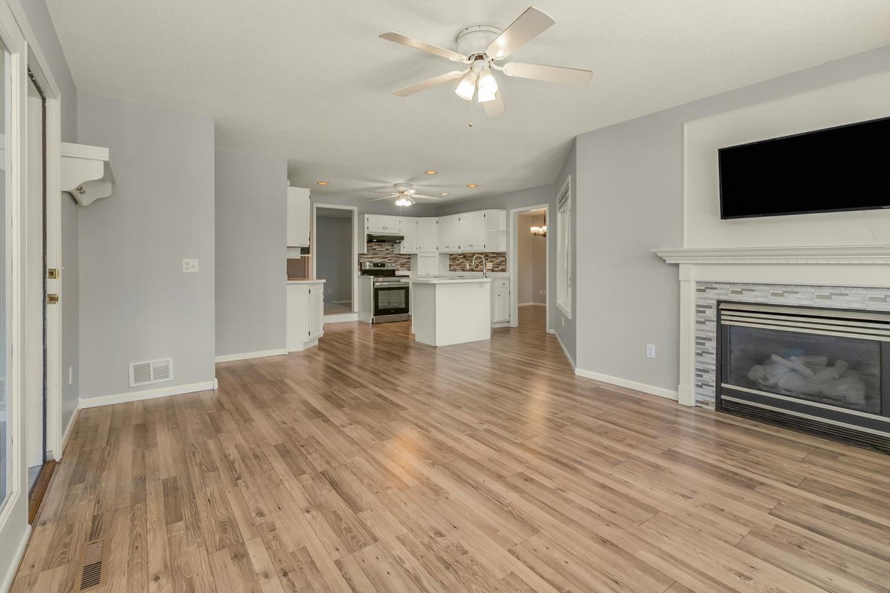 5501 Golfview Avenue N Property Photo 8