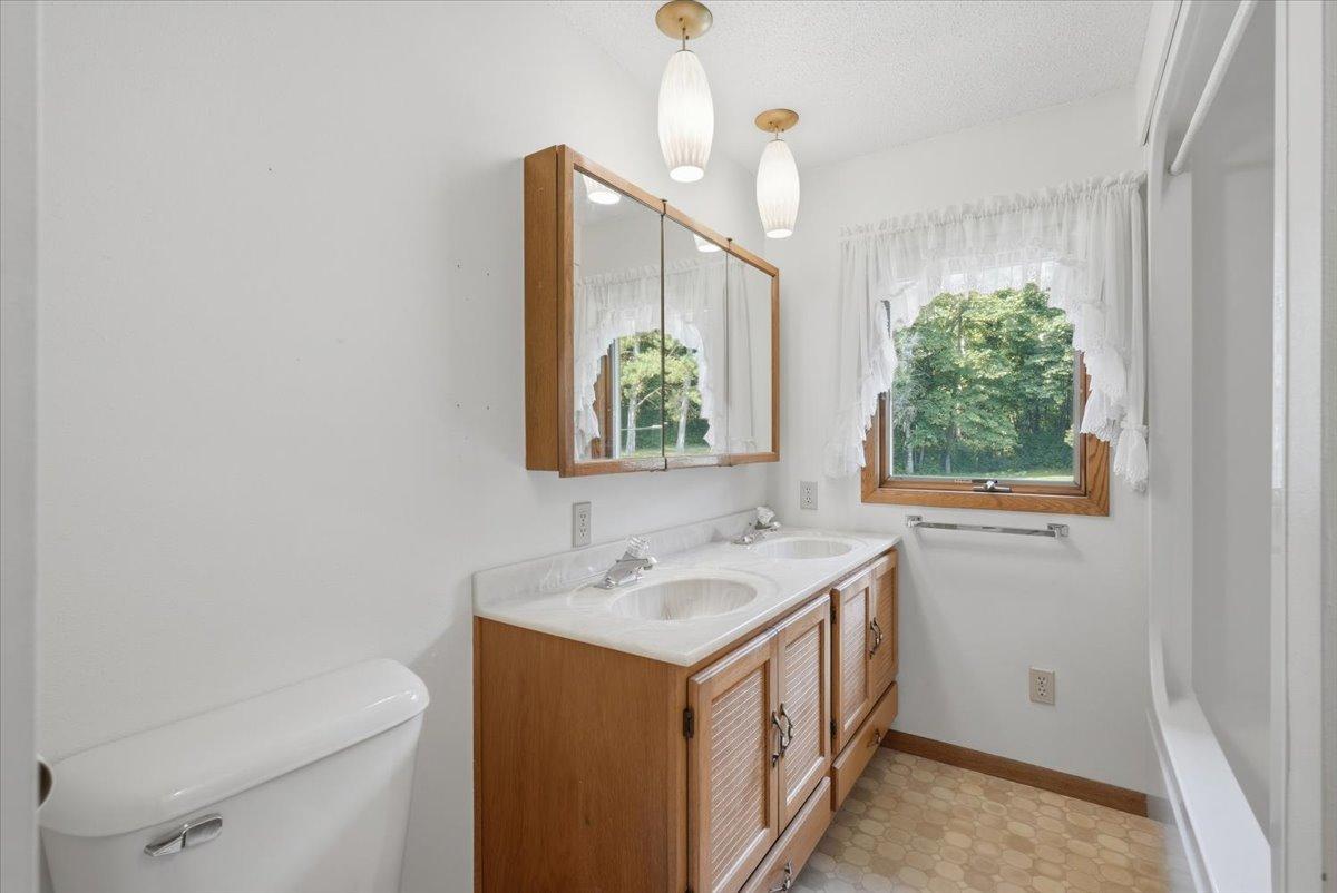 75 90th Avenue D Property Photo 16