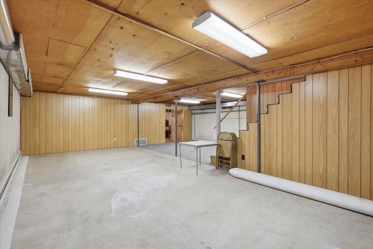 75 90th Avenue D Property Photo 18