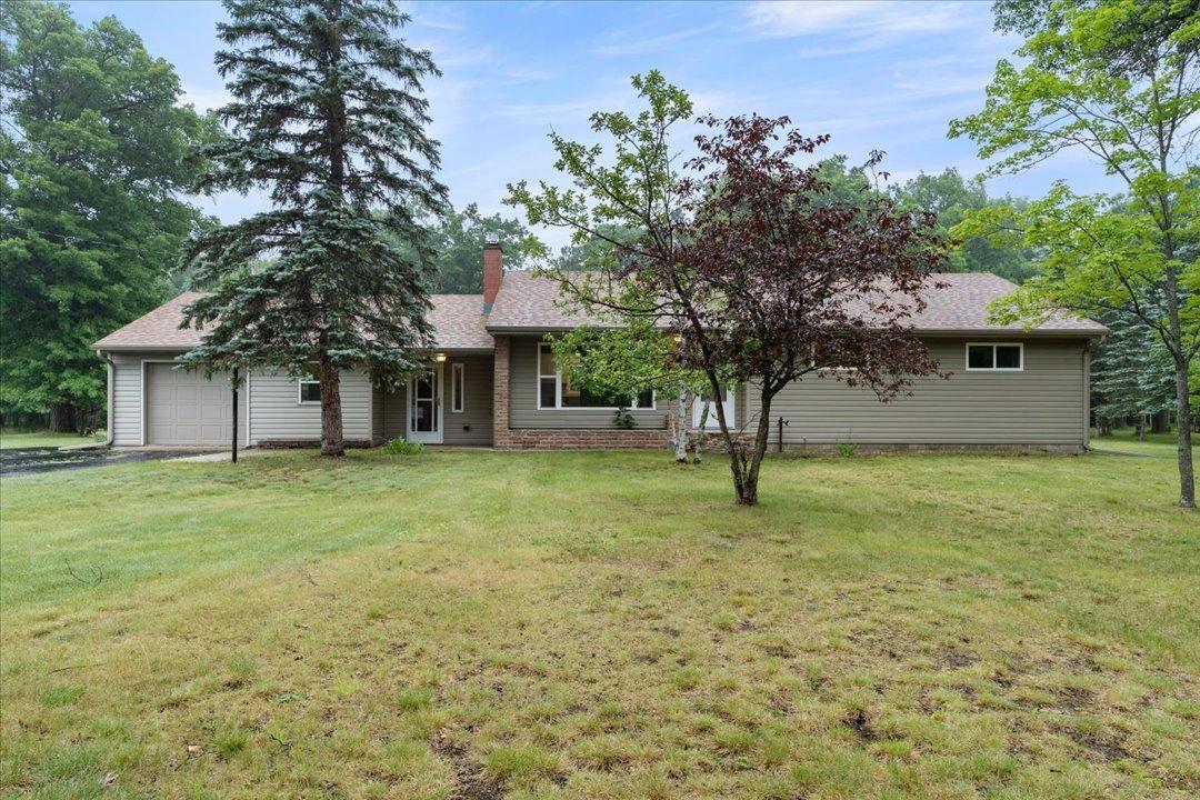 6256 Clearwater Road Property Photo 2