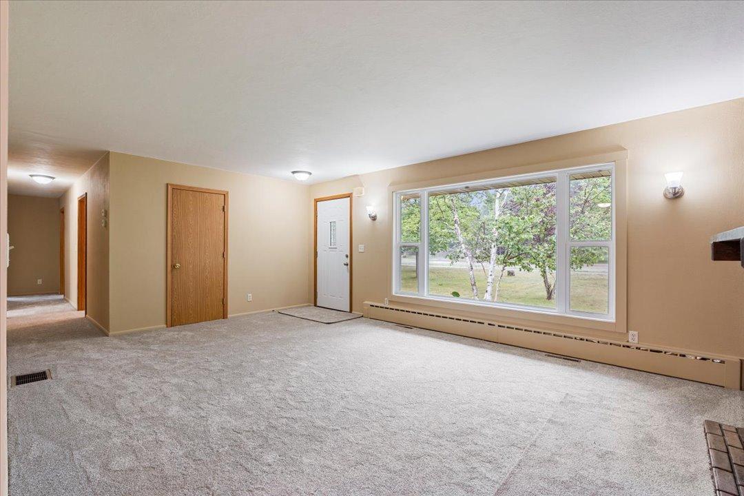 6256 Clearwater Road Property Photo 11
