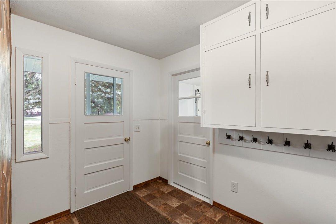 6256 Clearwater Road Property Photo 24