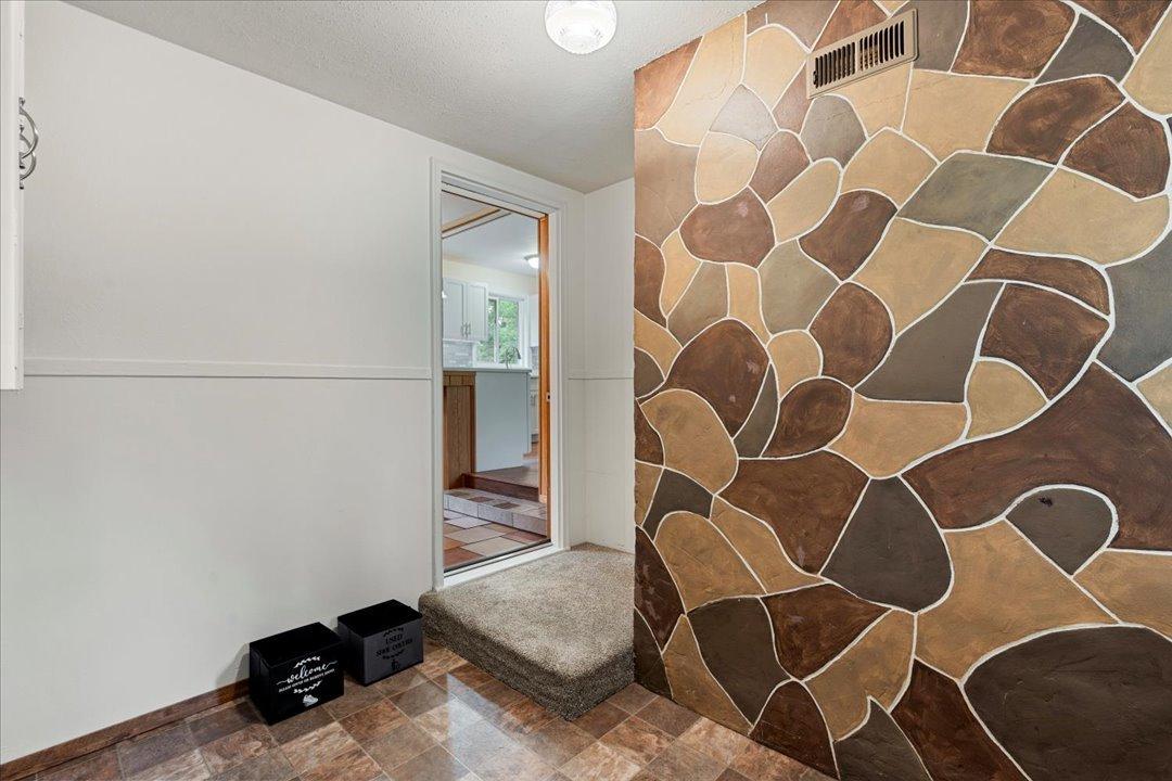 6256 Clearwater Road Property Photo 25