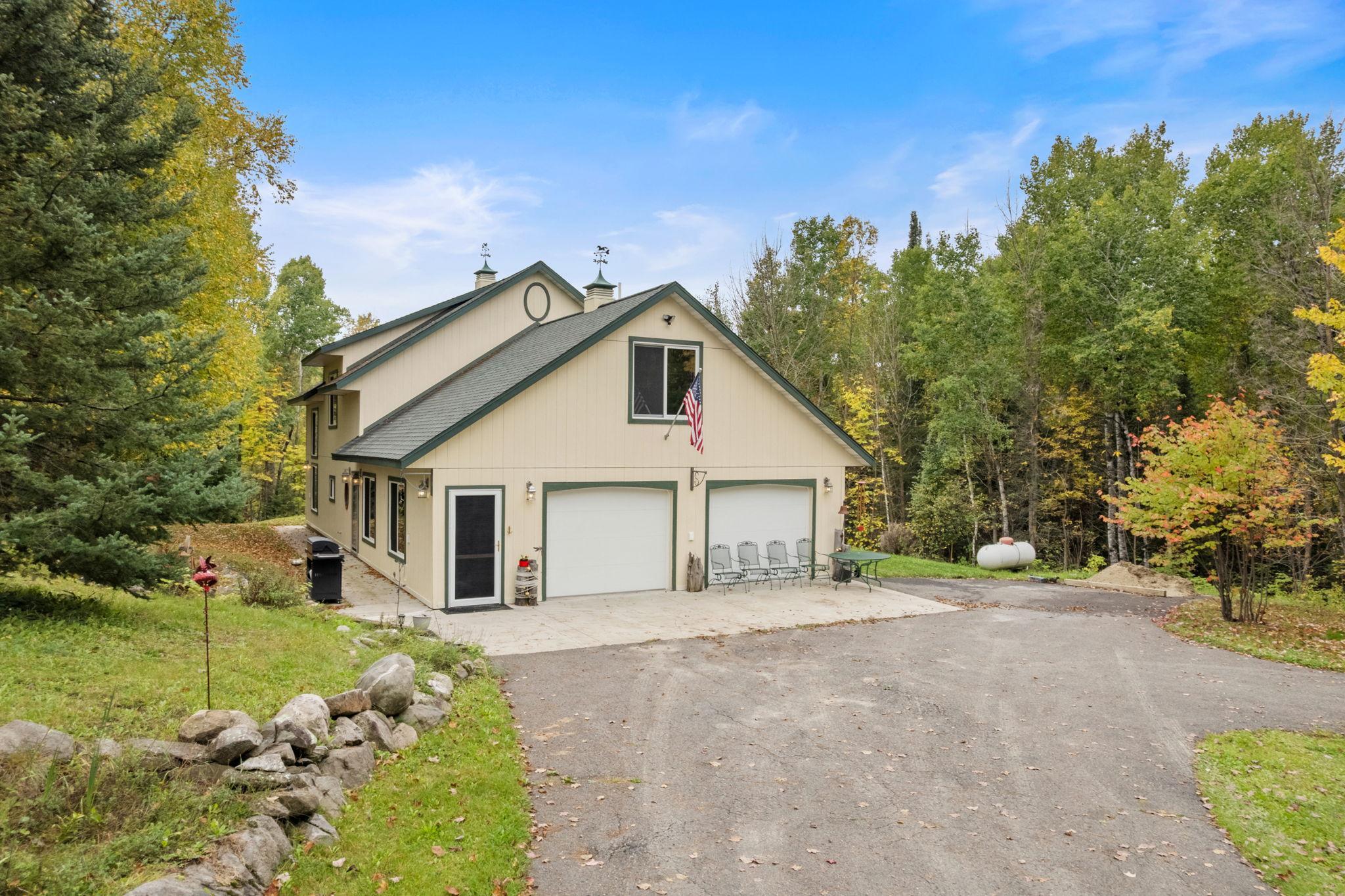 3300 Breezy Point Road Property Photo 4