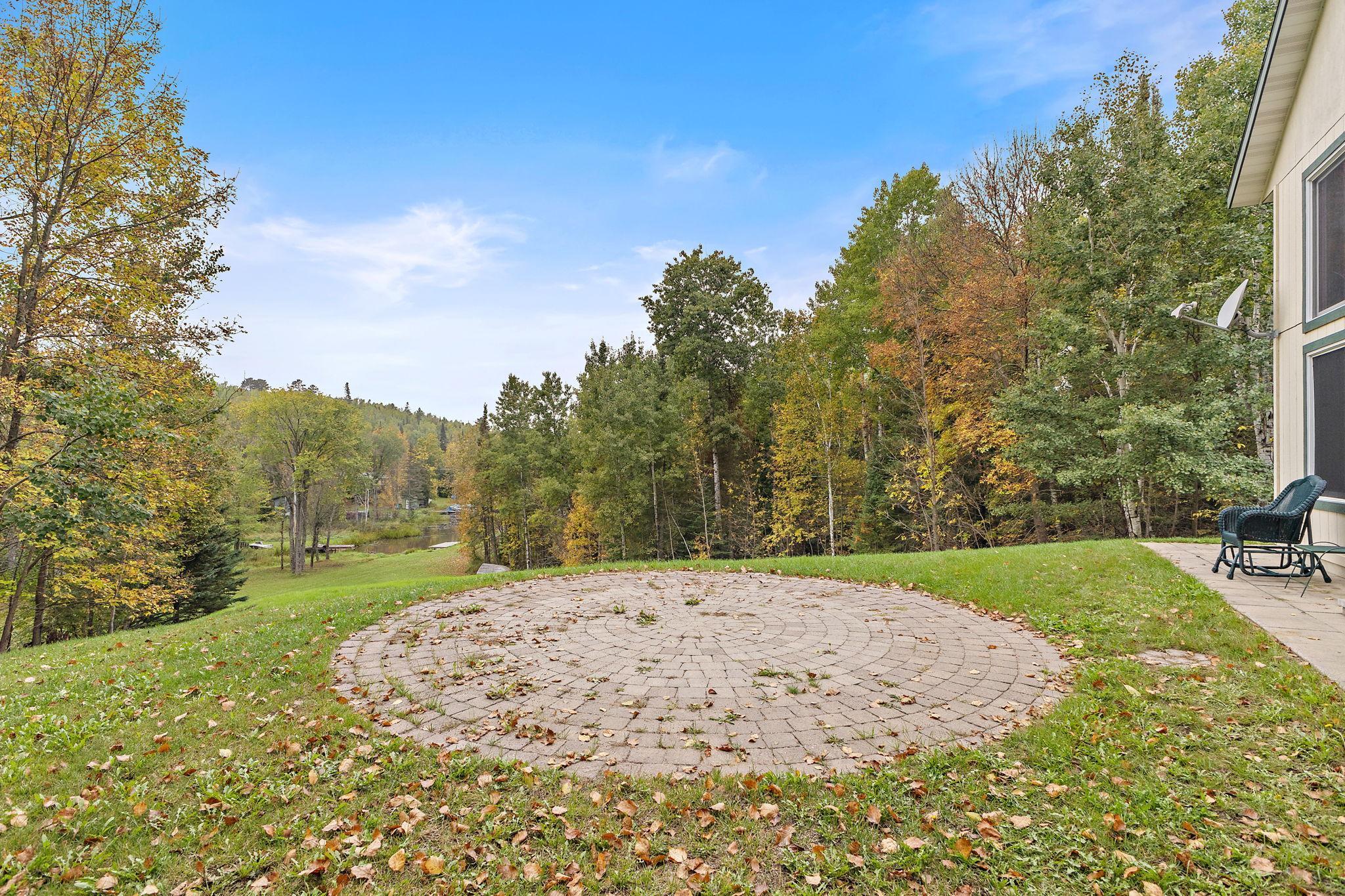 3300 Breezy Point Road Property Photo 8