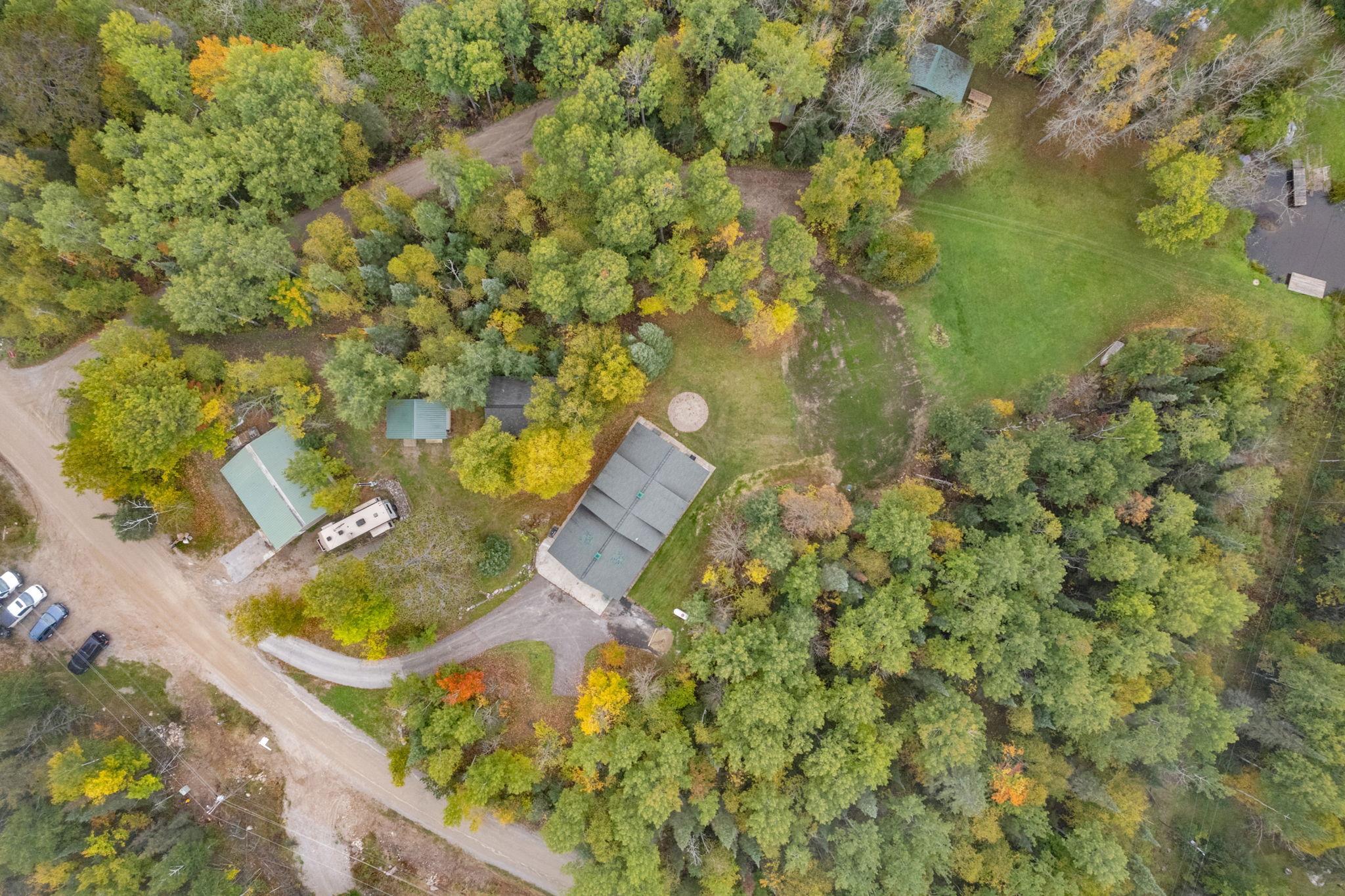3300 Breezy Point Road Property Photo 9