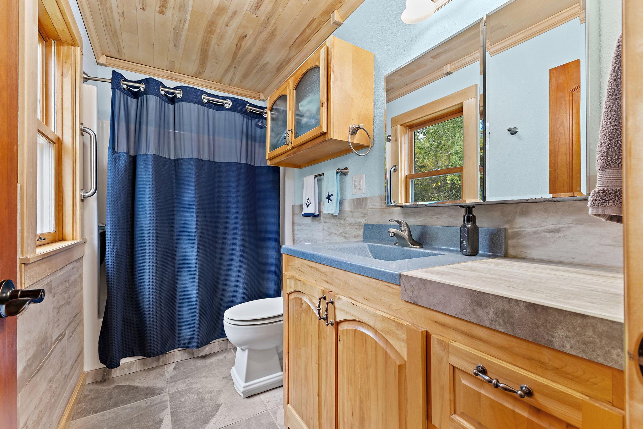 3300 Breezy Point Road Property Photo 39