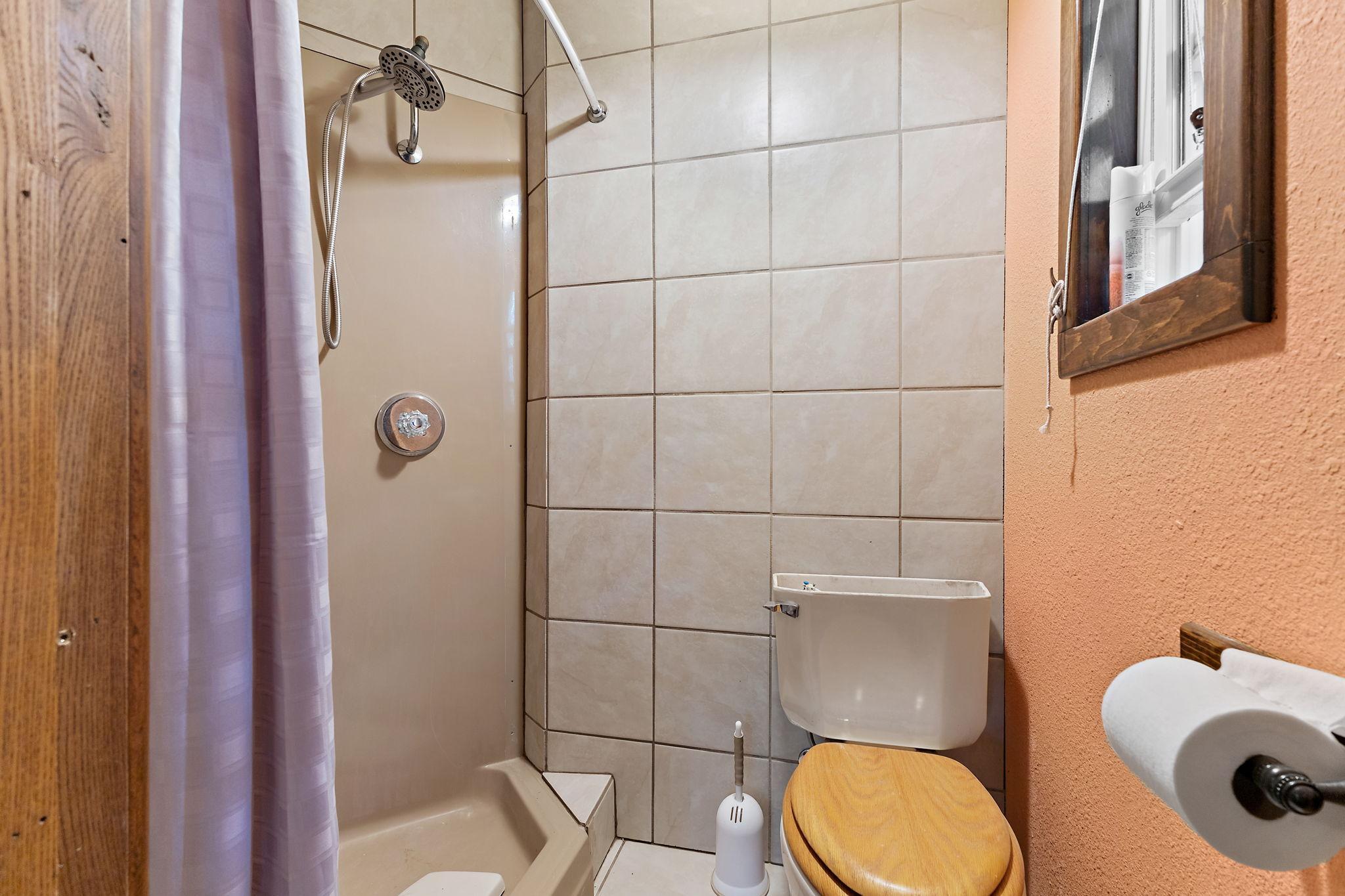 3300 Breezy Point Road Property Photo 49
