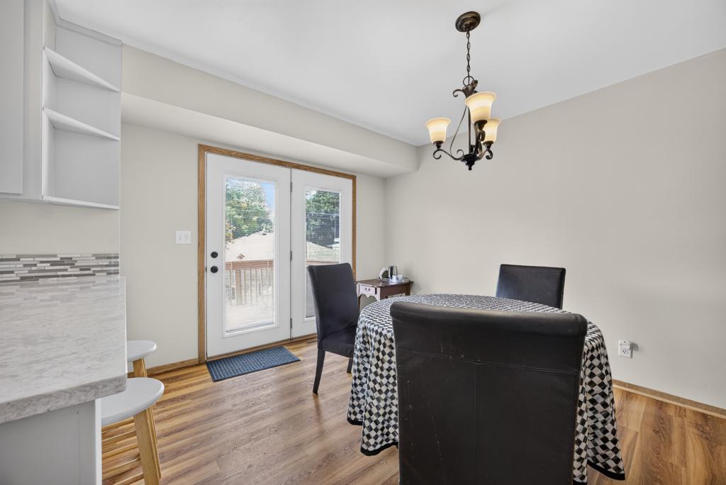 1525 11th Avenue Ne Property Photo 15